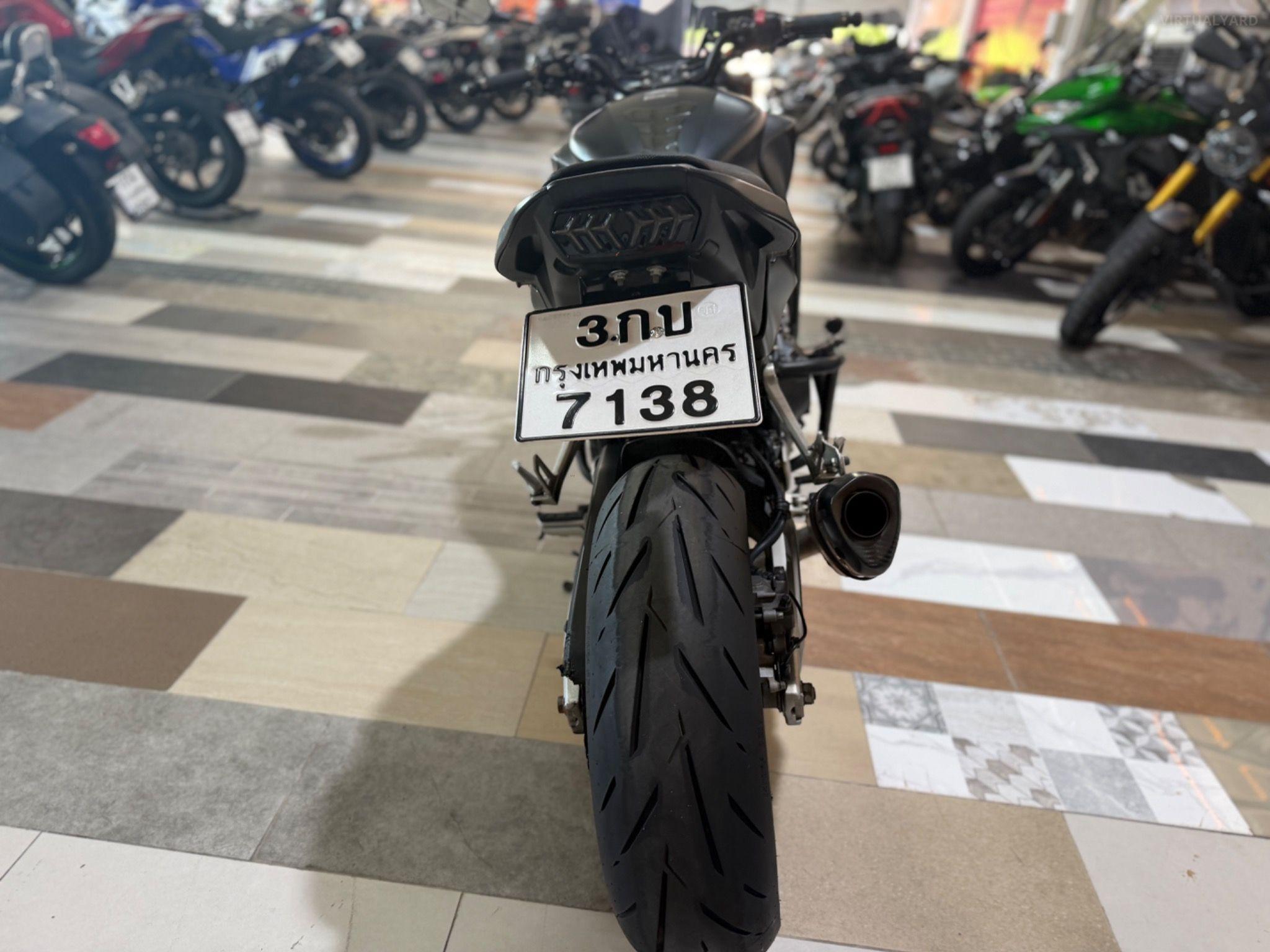 HONDA CB650F
