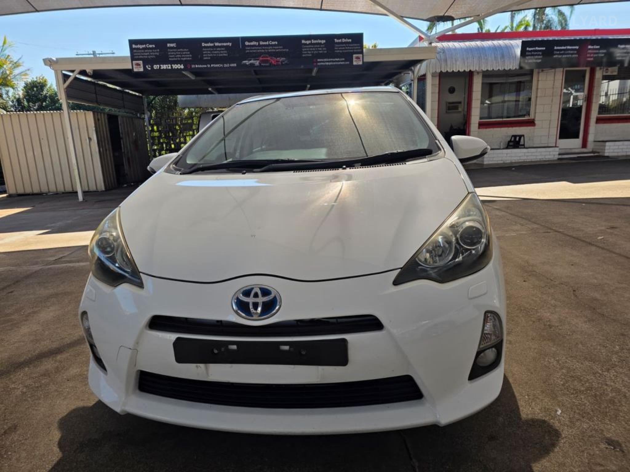 TOYOTA PRIUS-C