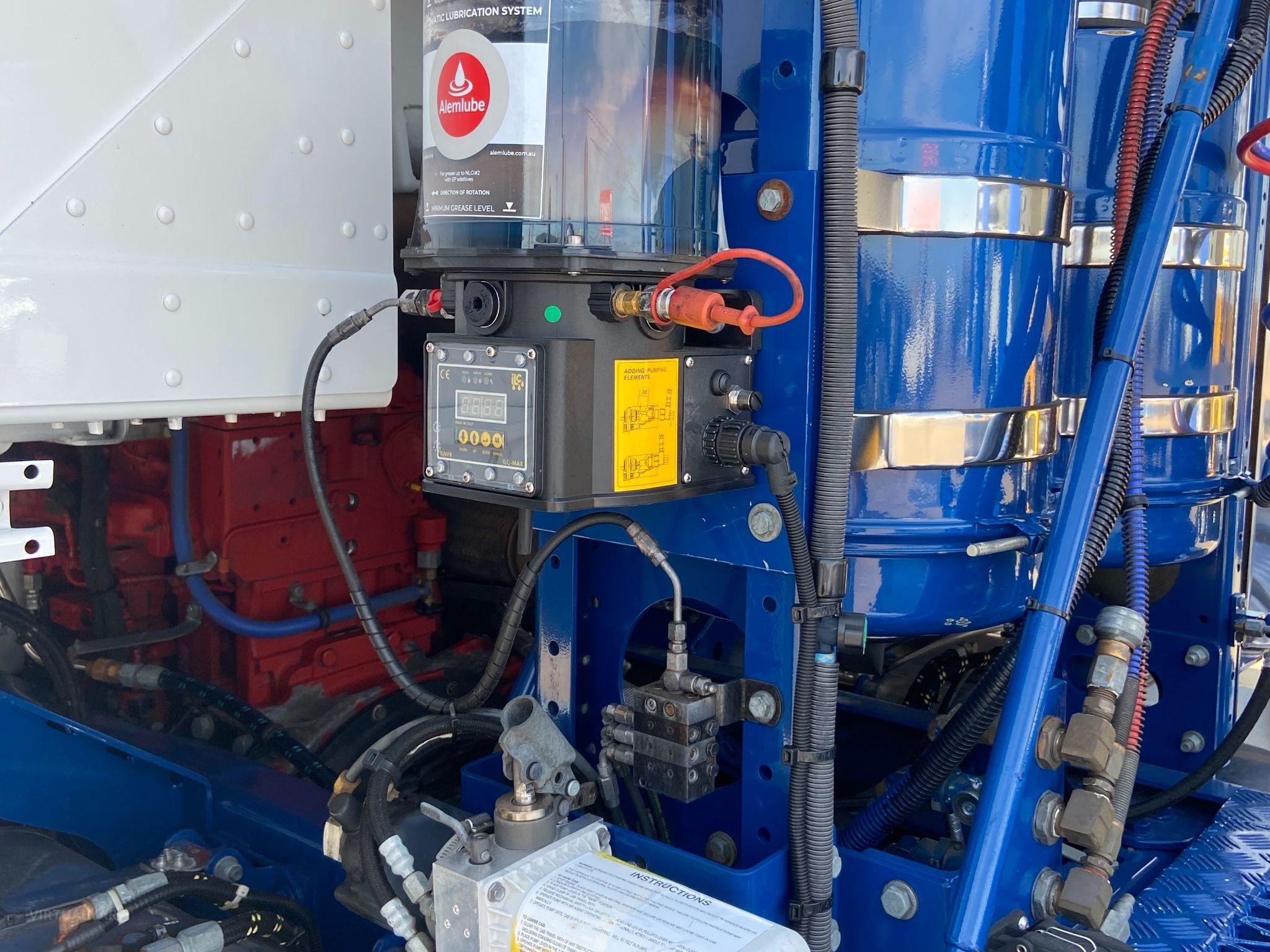 Kenworth K200 BIG CAB