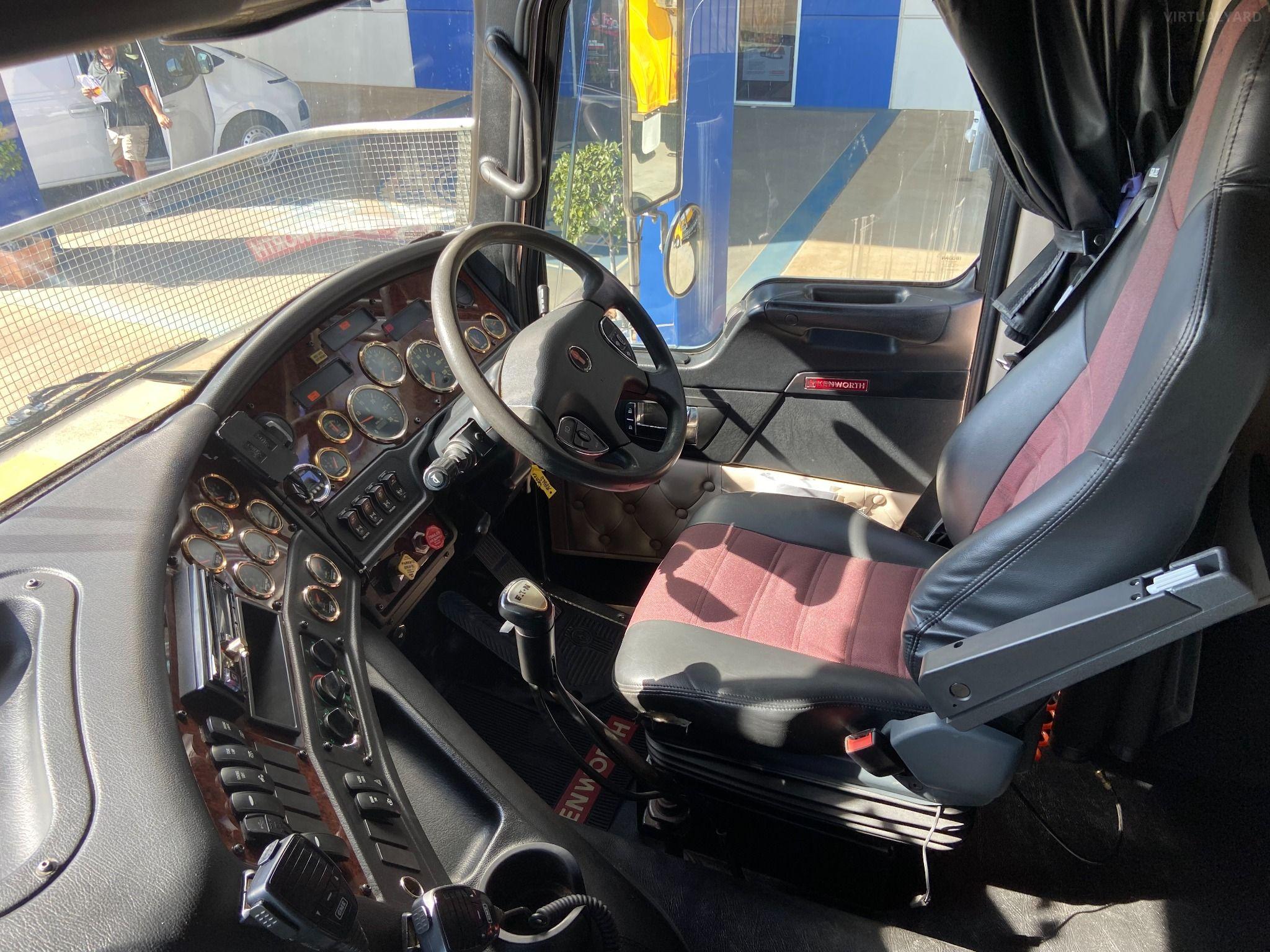 Kenworth K200 BIG CAB