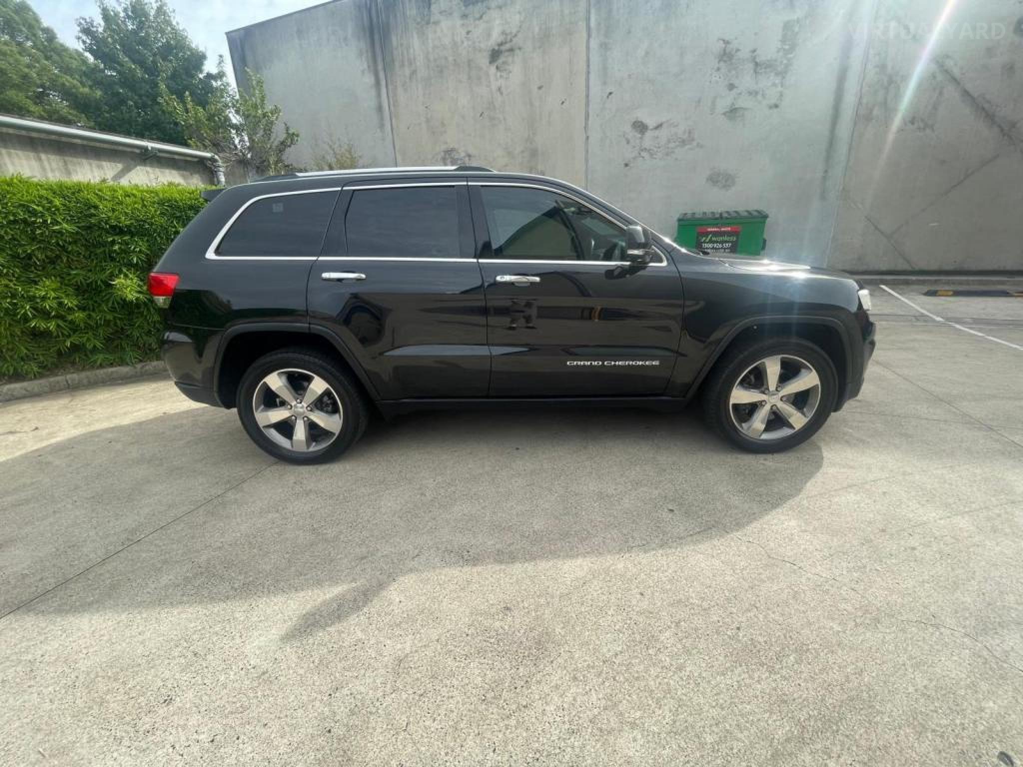 JEEP GRAND CHEROKEE WK LIMITED WAGON 5DR SPTS AUTO 8SP 4X4 3.6I [MY15] image 2