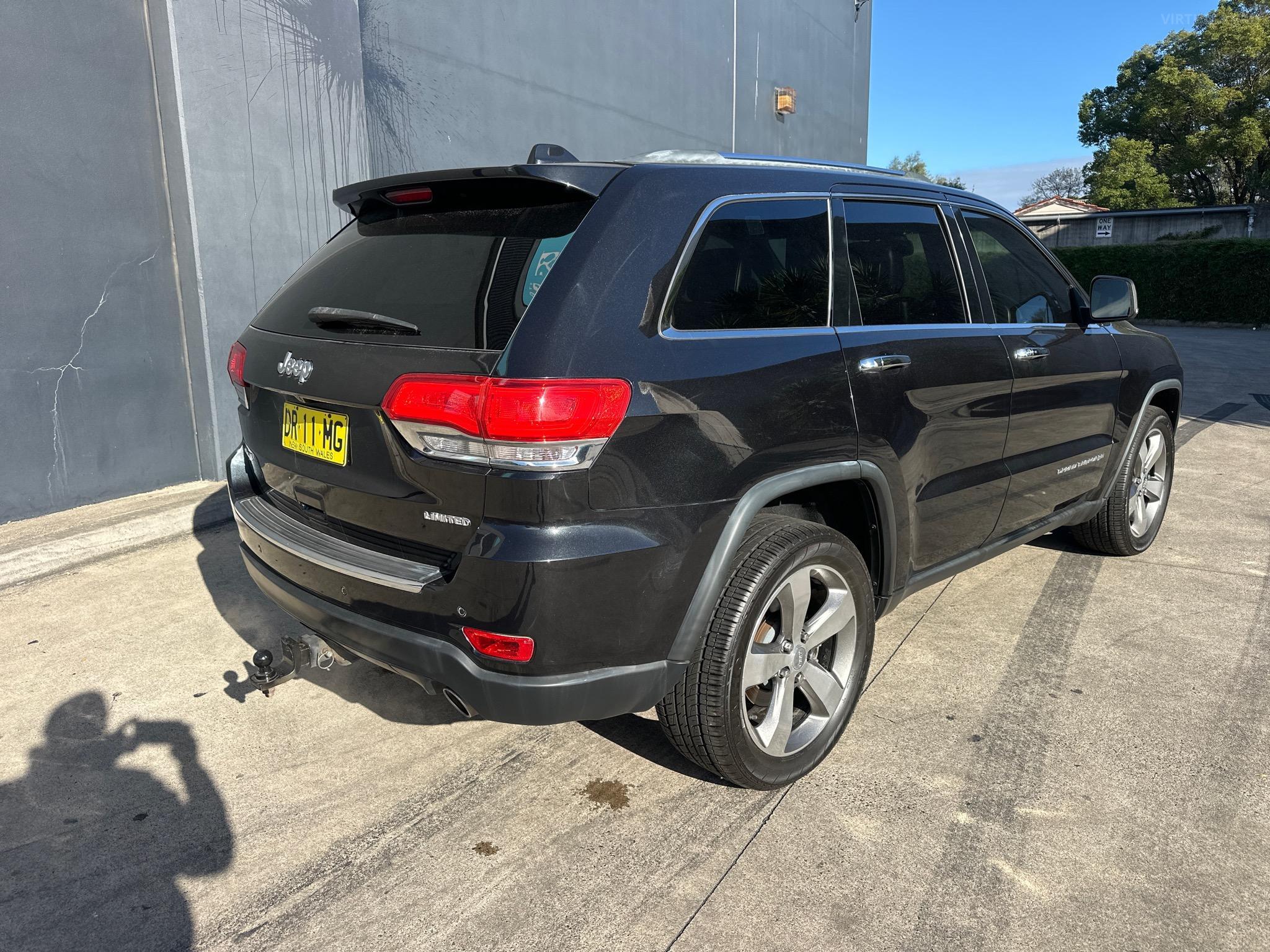 JEEP GRAND CHEROKEE WK LIMITED WAGON 5DR SPTS AUTO 8SP 4X4 3.6I [MY15] image 3