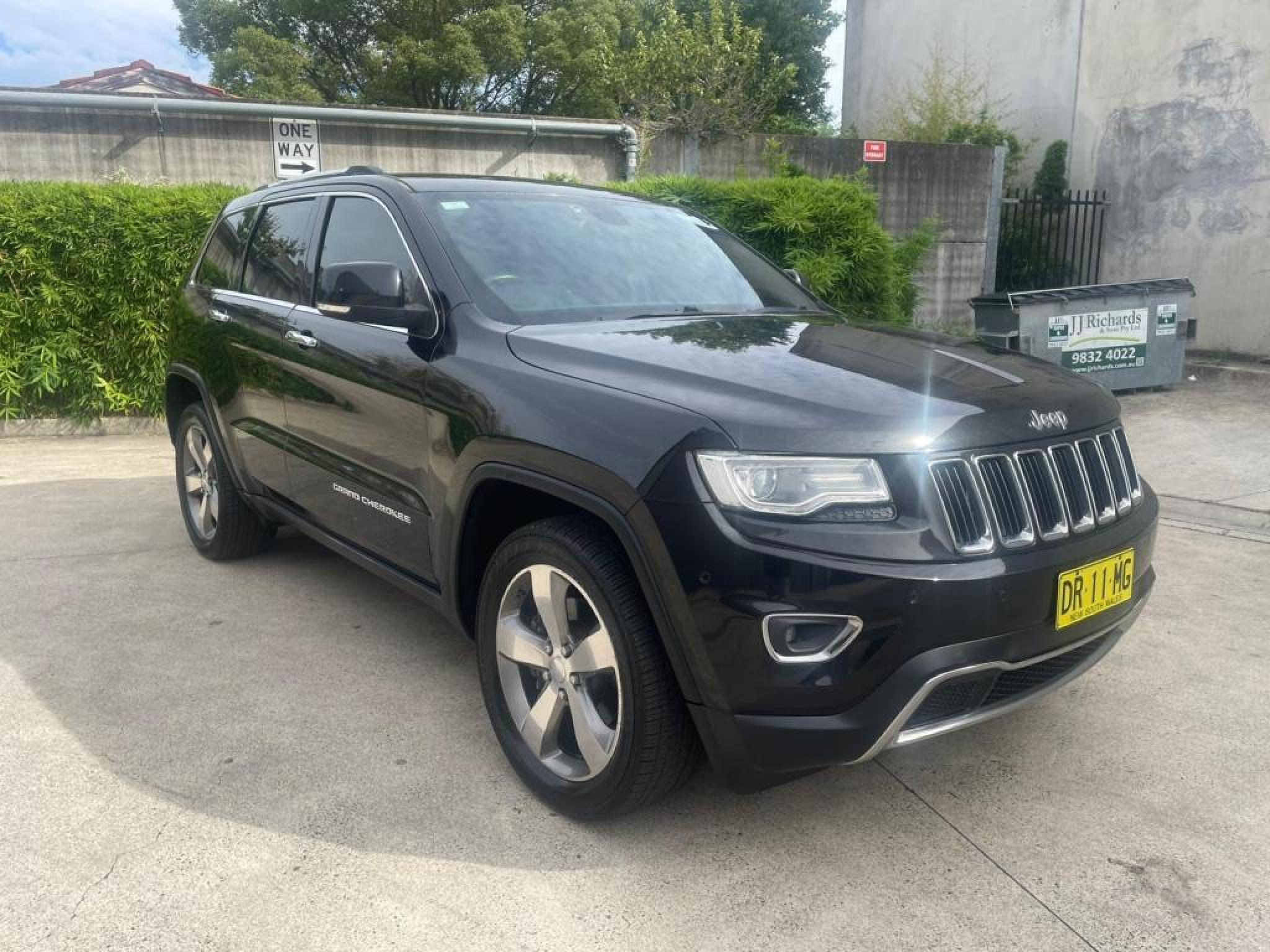 JEEP GRAND CHEROKEE WK LIMITED WAGON 5DR SPTS AUTO 8SP 4X4 3.6I [MY15] image 14