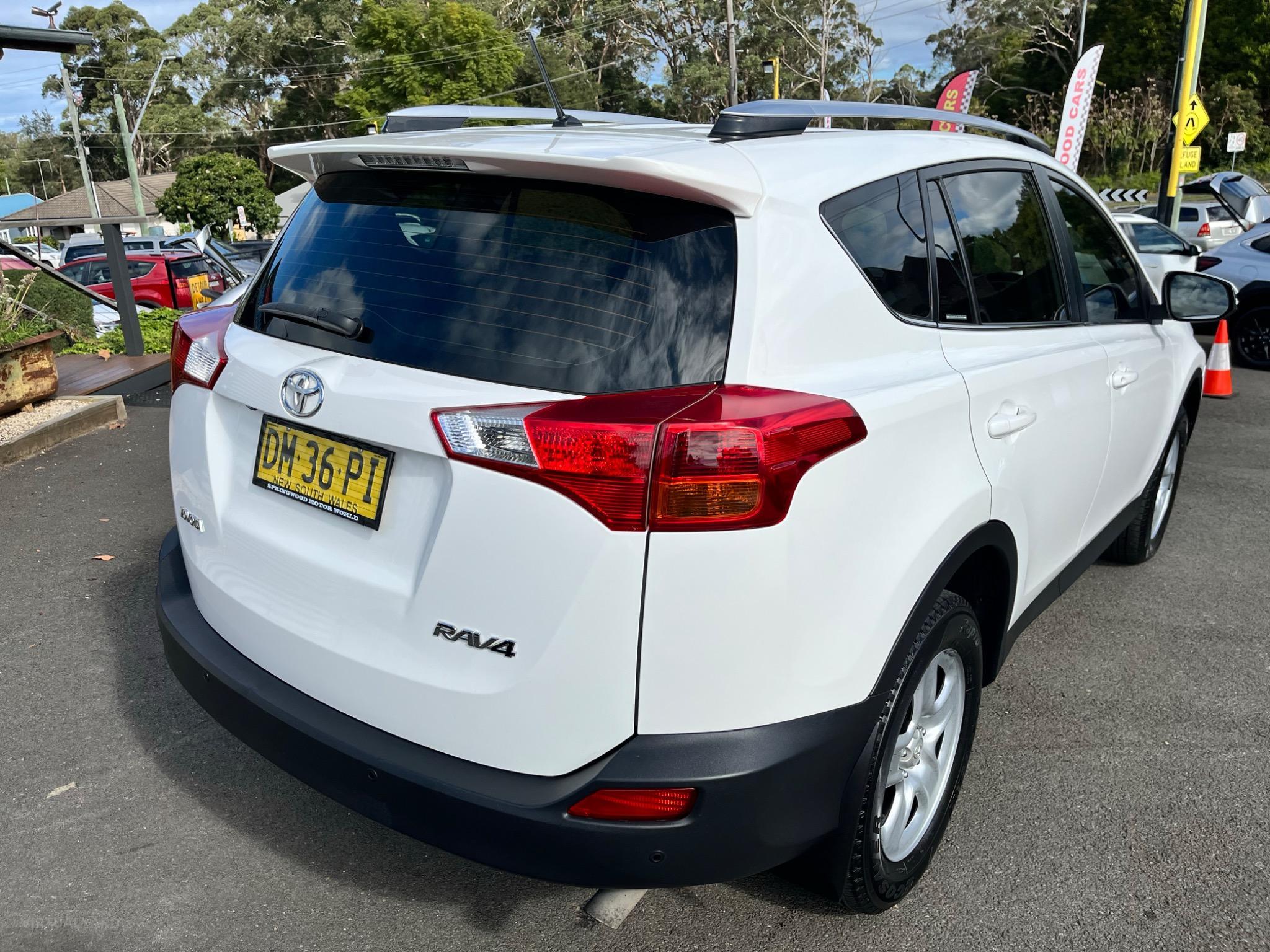 TOYOTA RAV4