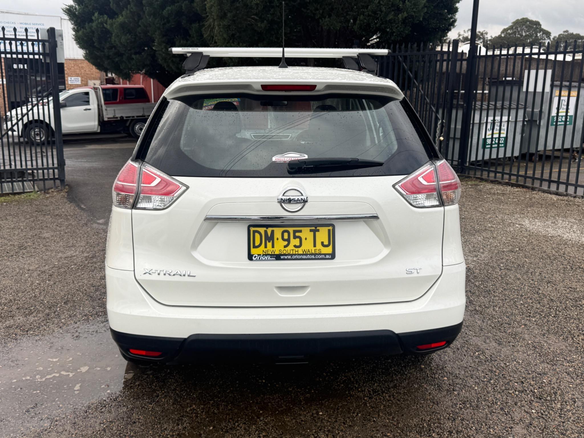 NISSAN X-TRAIL