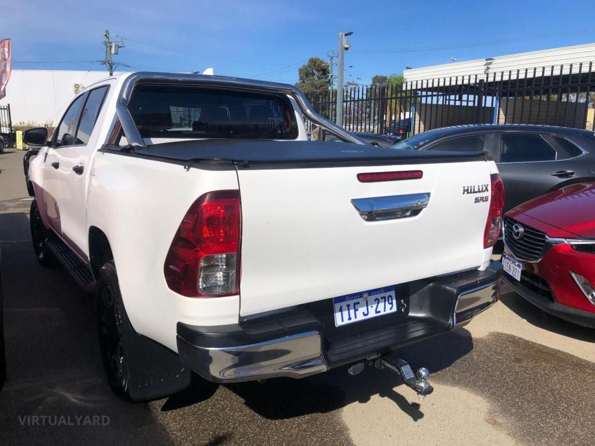 Toyota Hilux