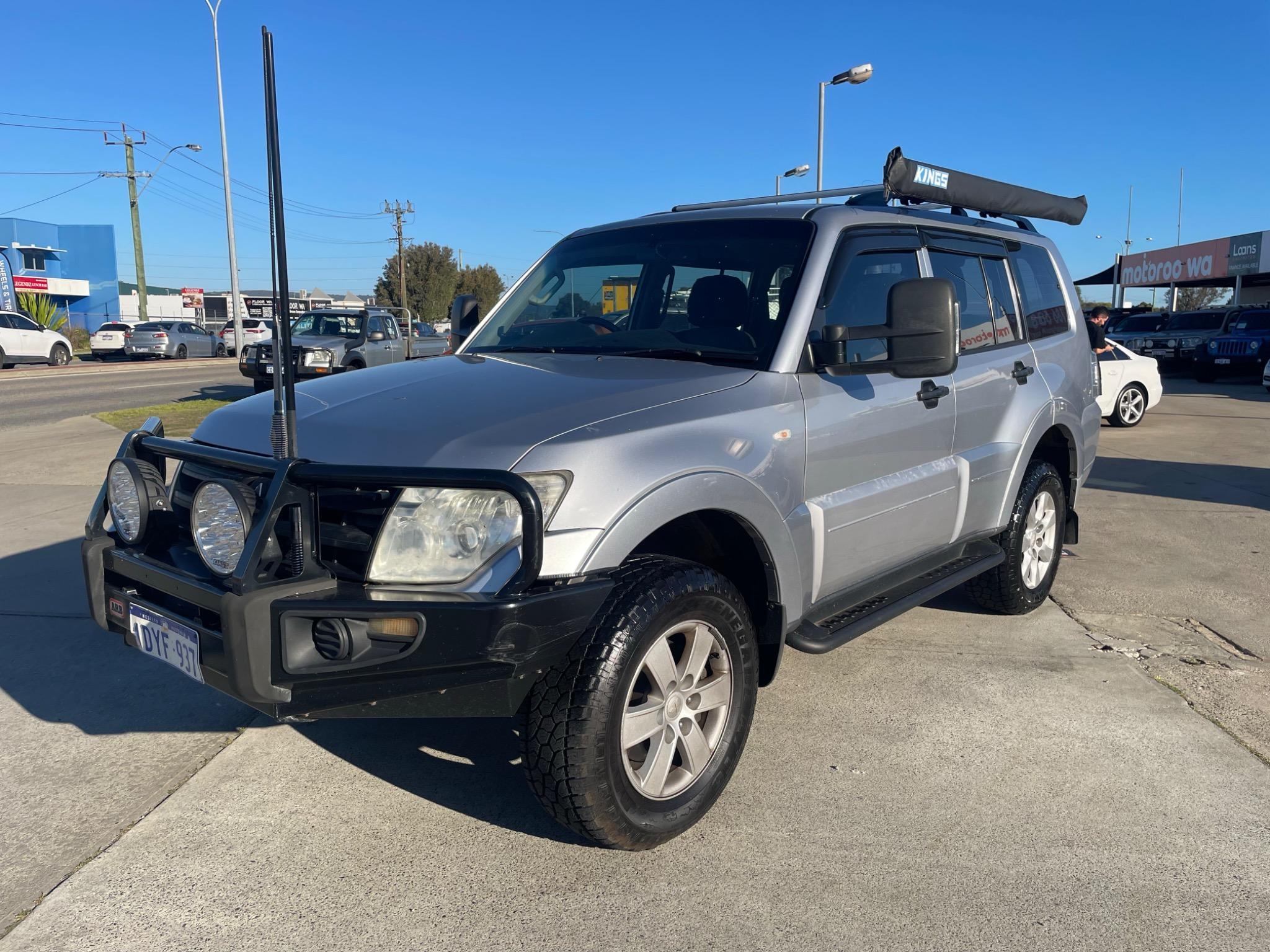 ^._.^ 2012 MITSUBISHI PAJERO GLX LWB (4x4) for sale in Kenwick, WA
