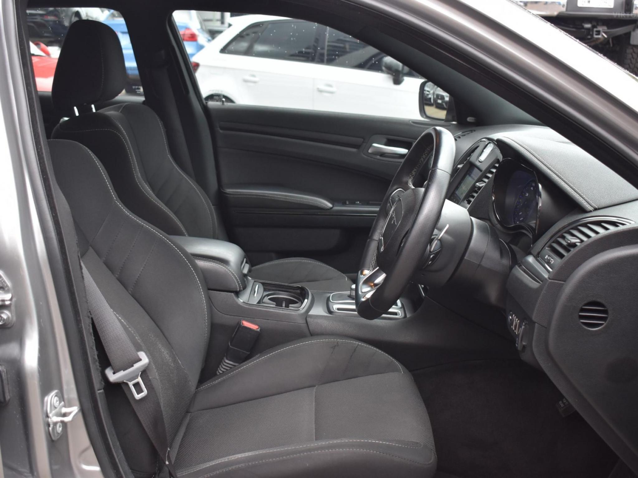Chrysler 300