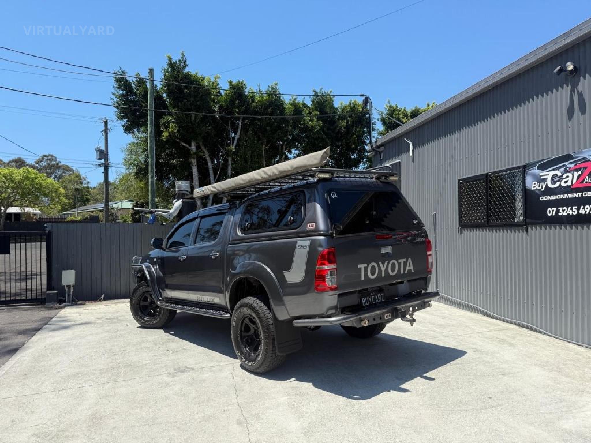 Toyota Hilux