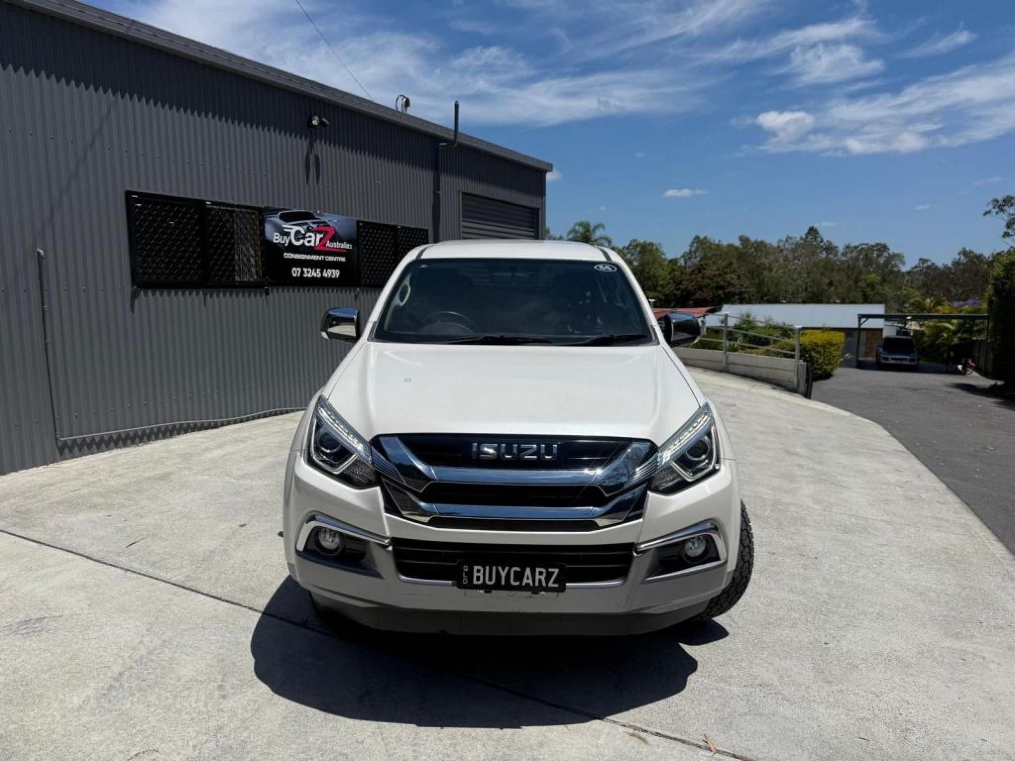 Isuzu MU-X