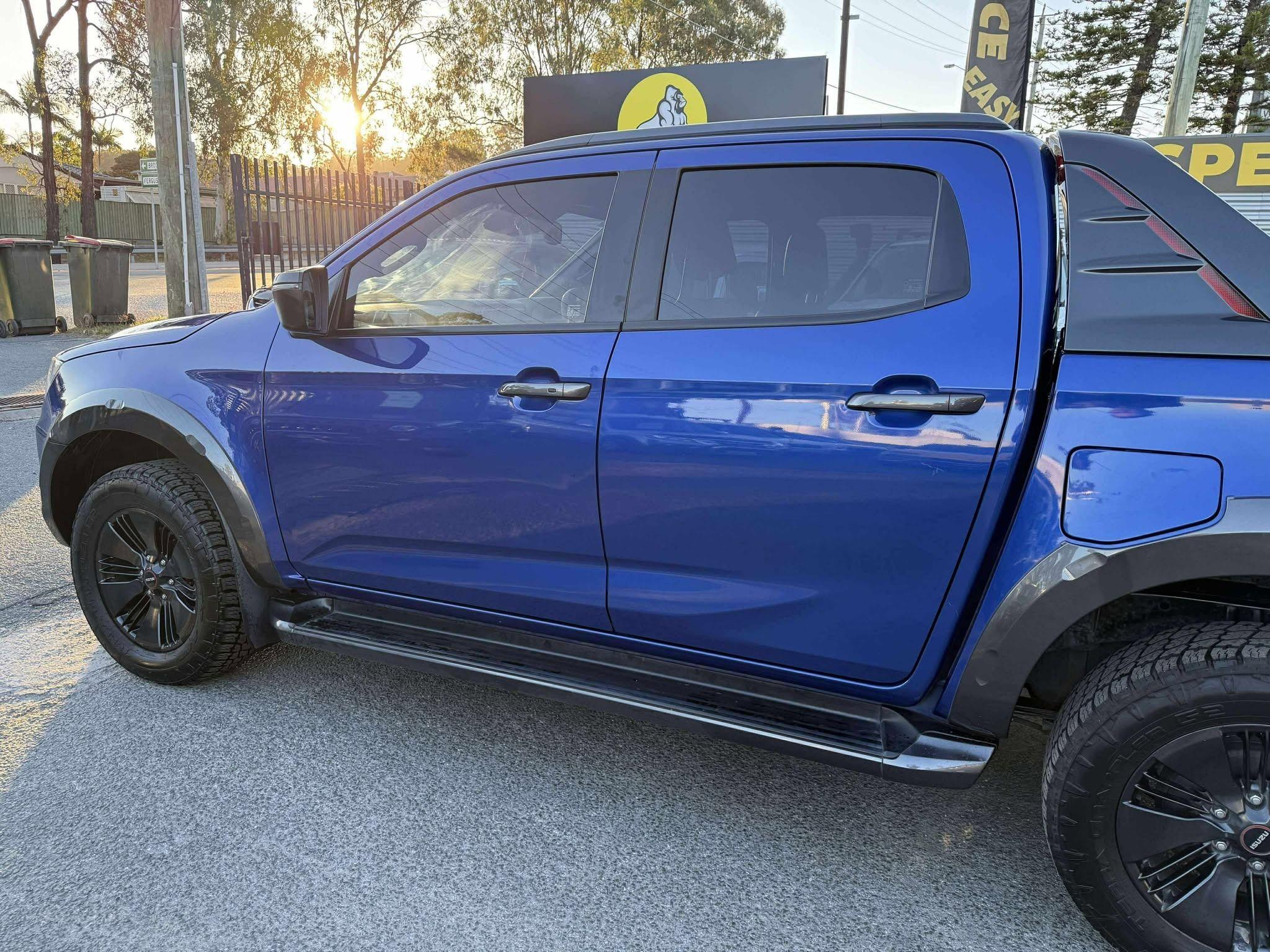 ISUZU D-MAX