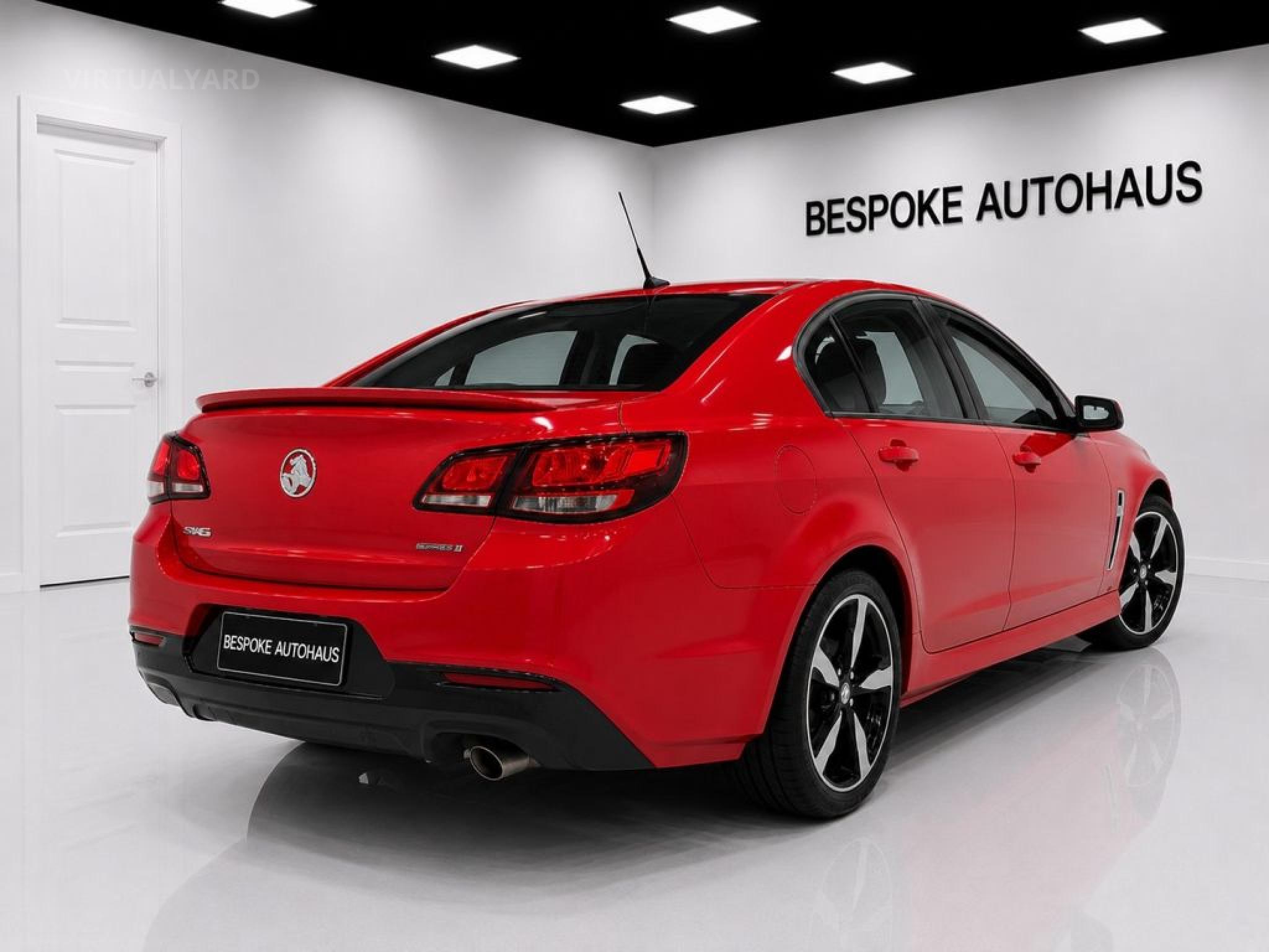 HOLDEN COMMODORE