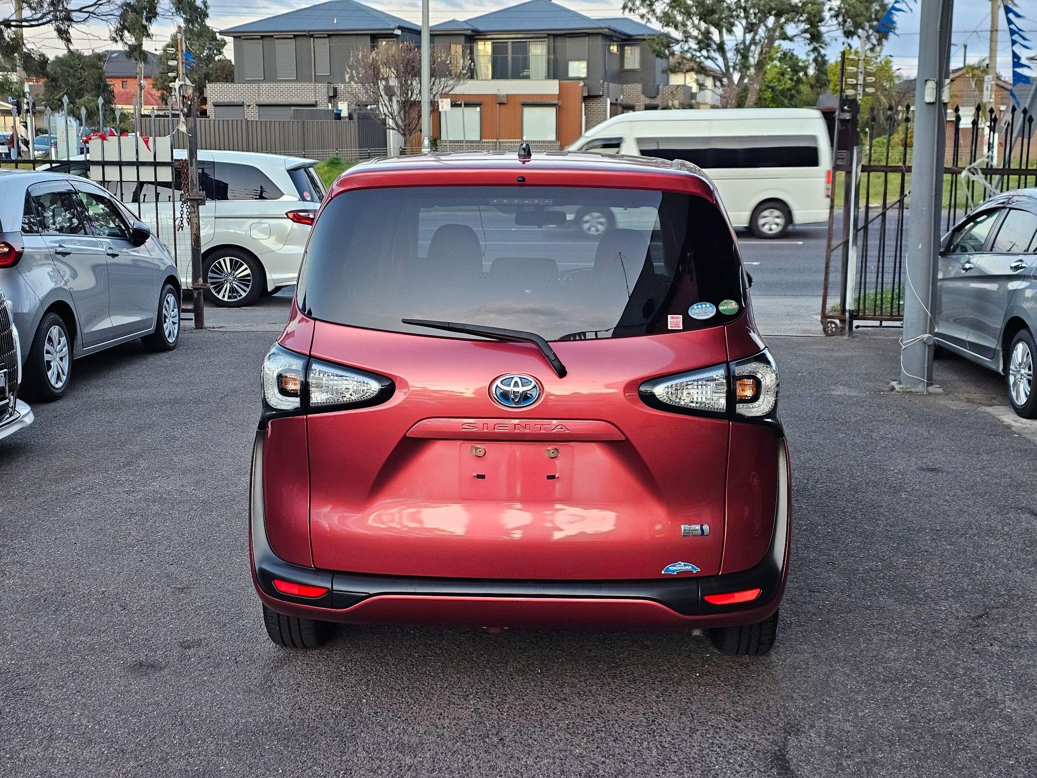 TOYOTA SIENTA