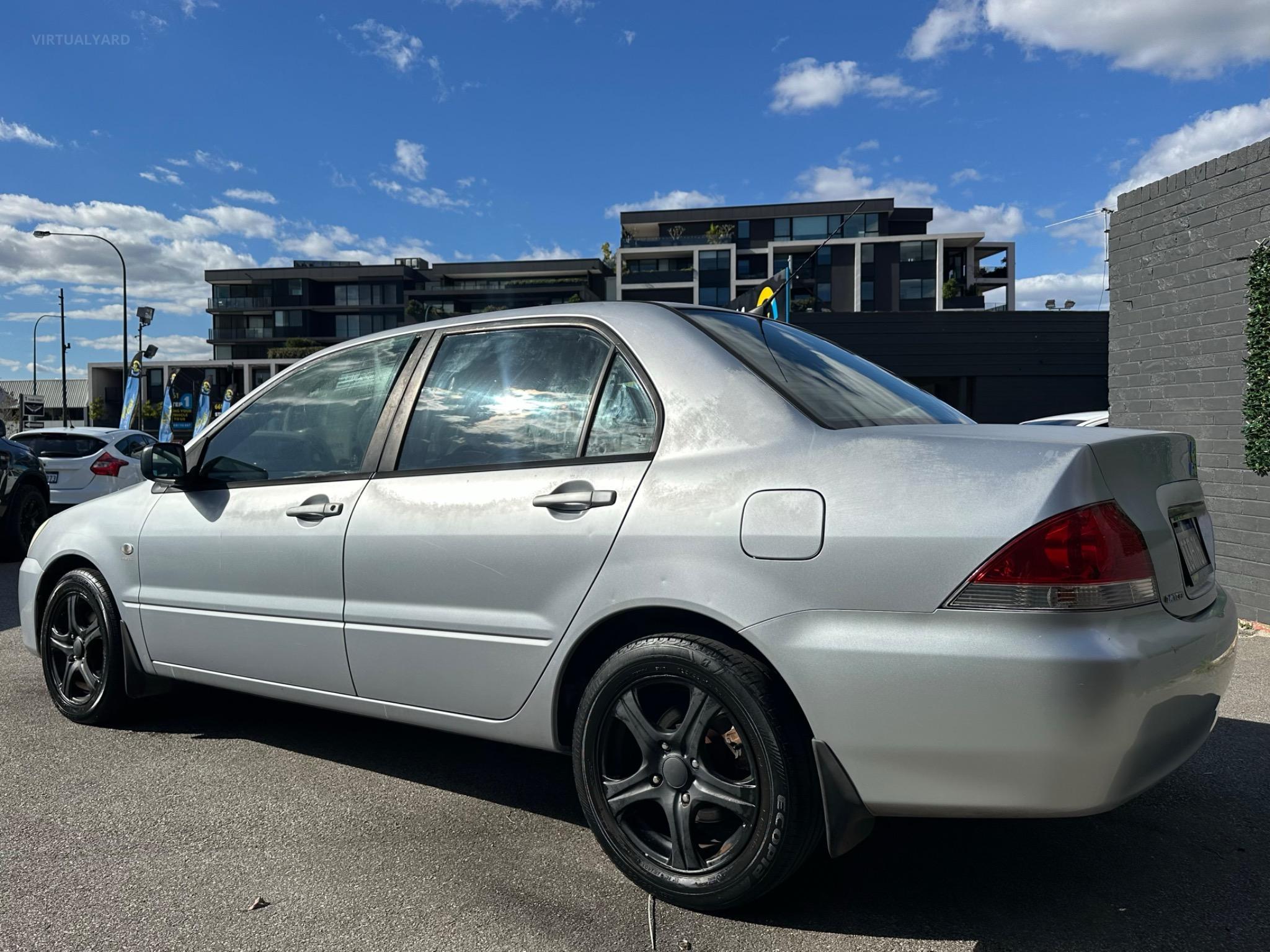 Mitsubishi Lancer
