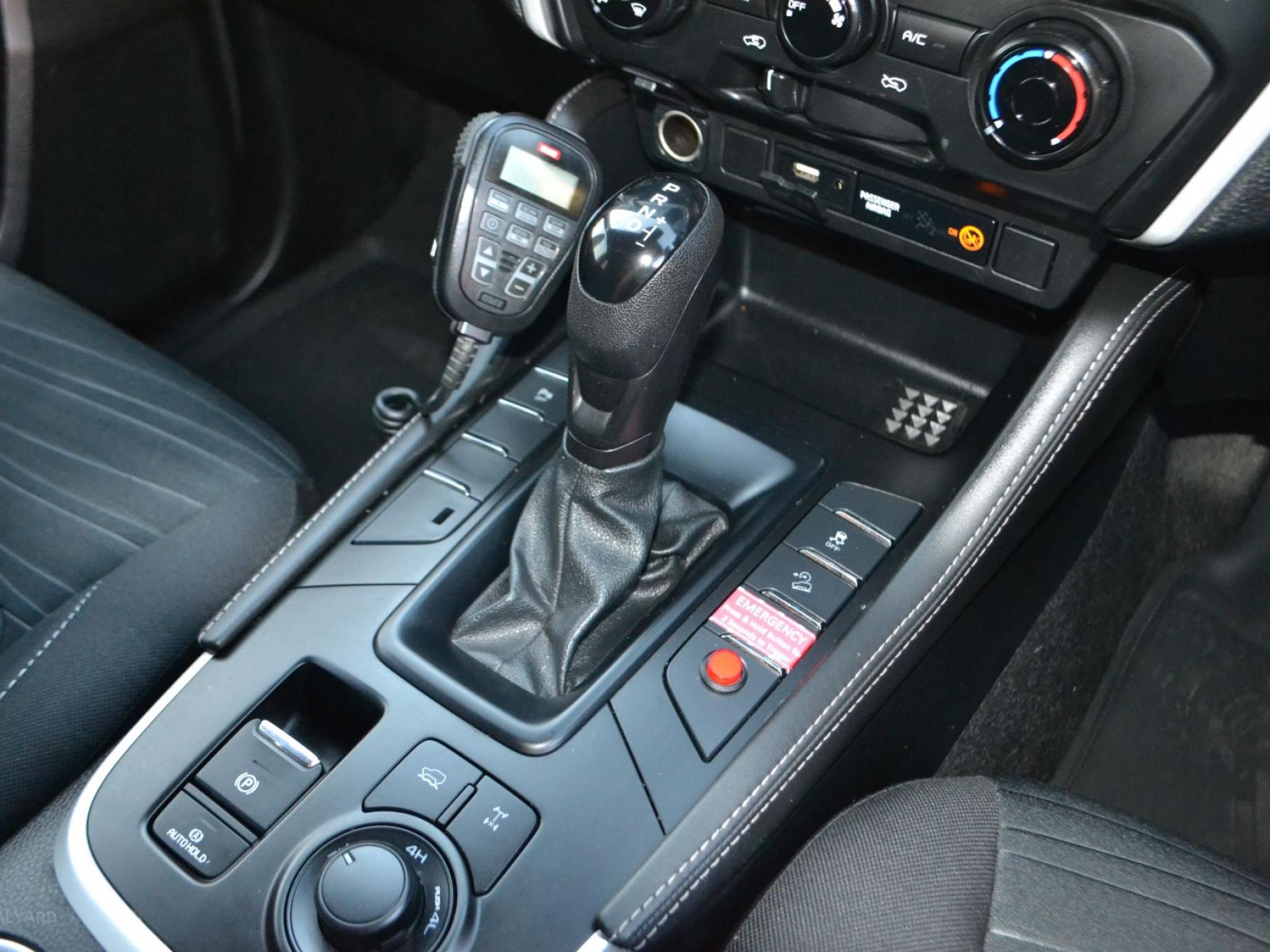 Isuzu MU-X