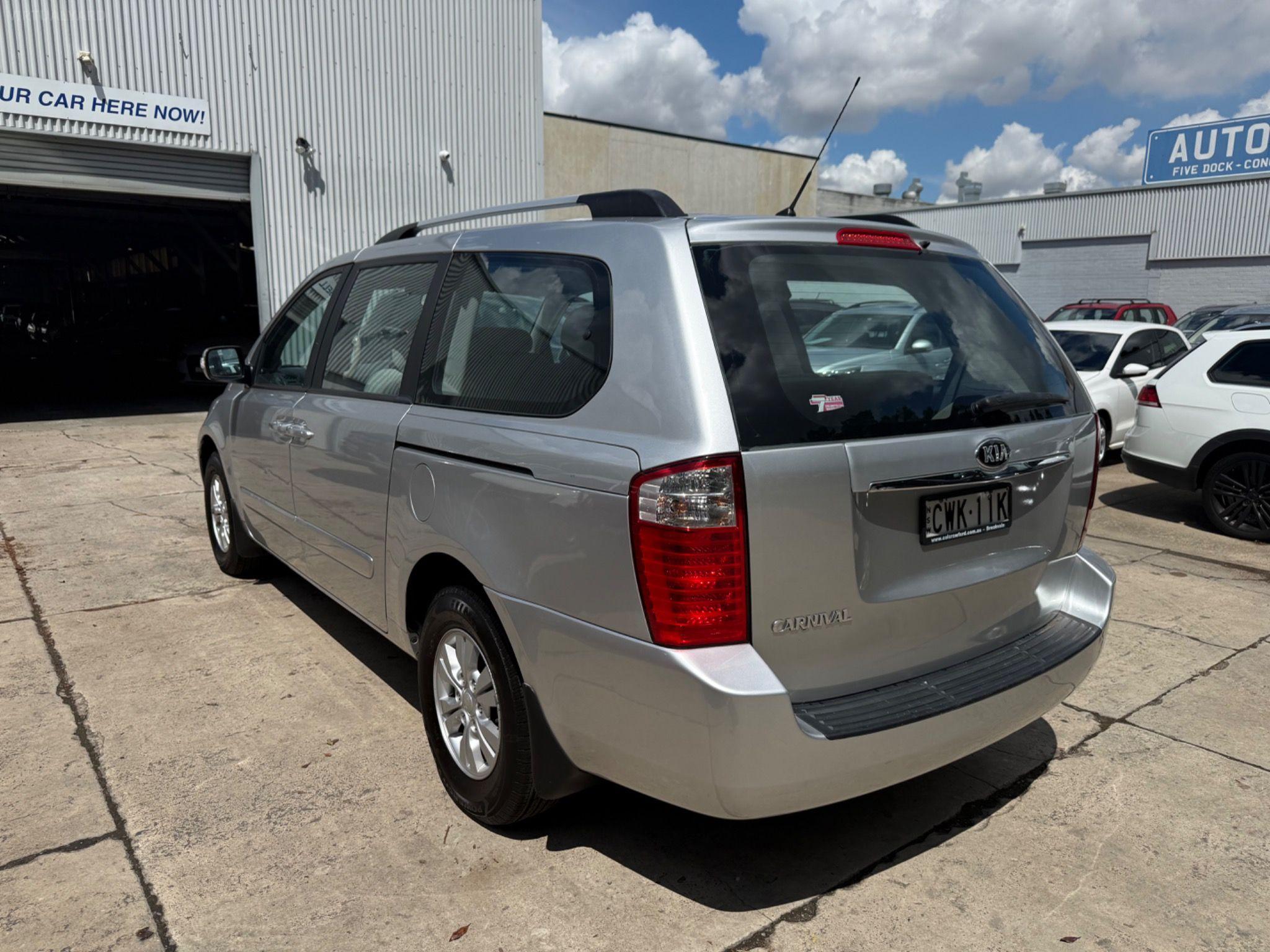 Kia Grand Carnival