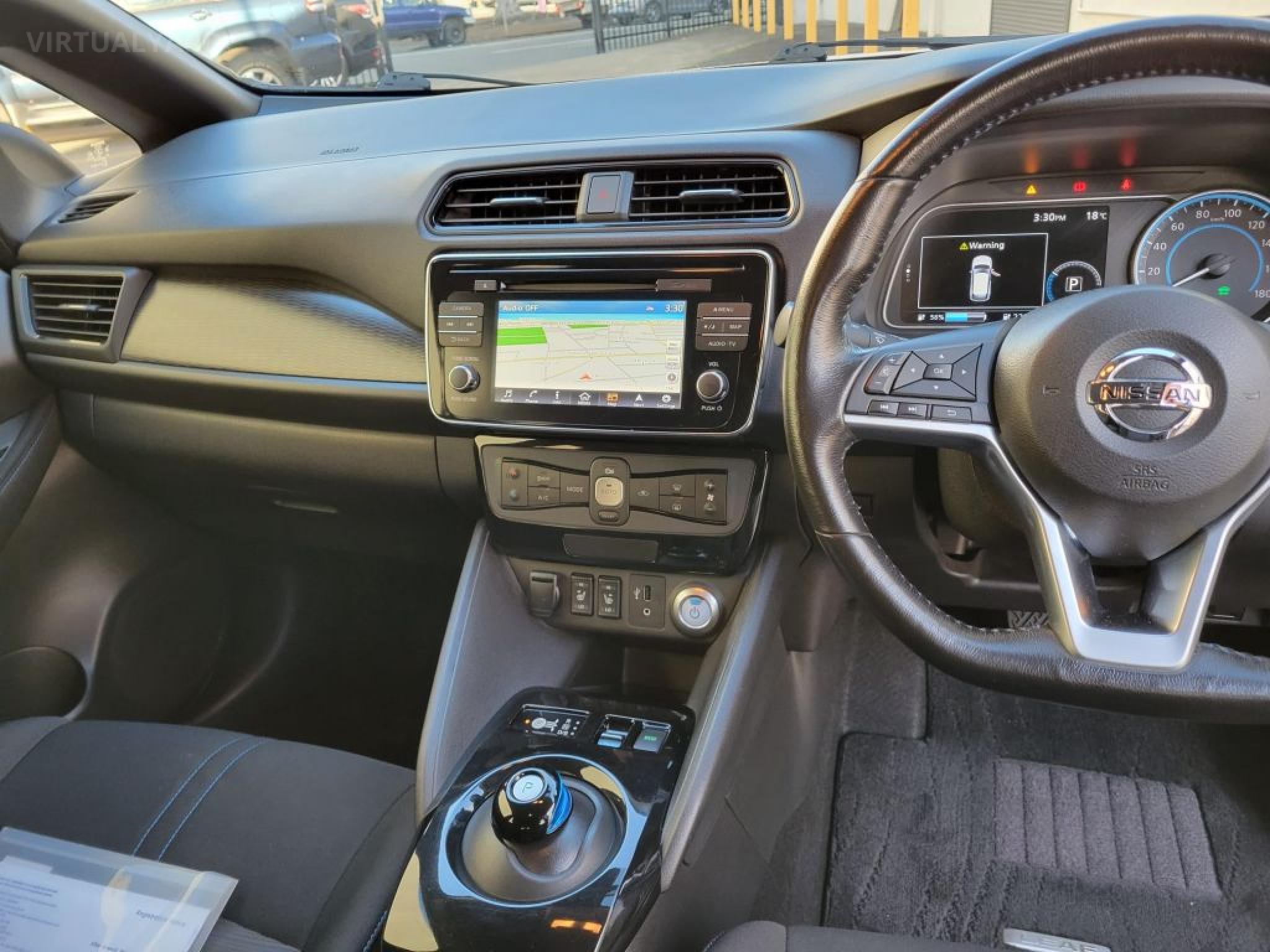 NISSAN LEAF