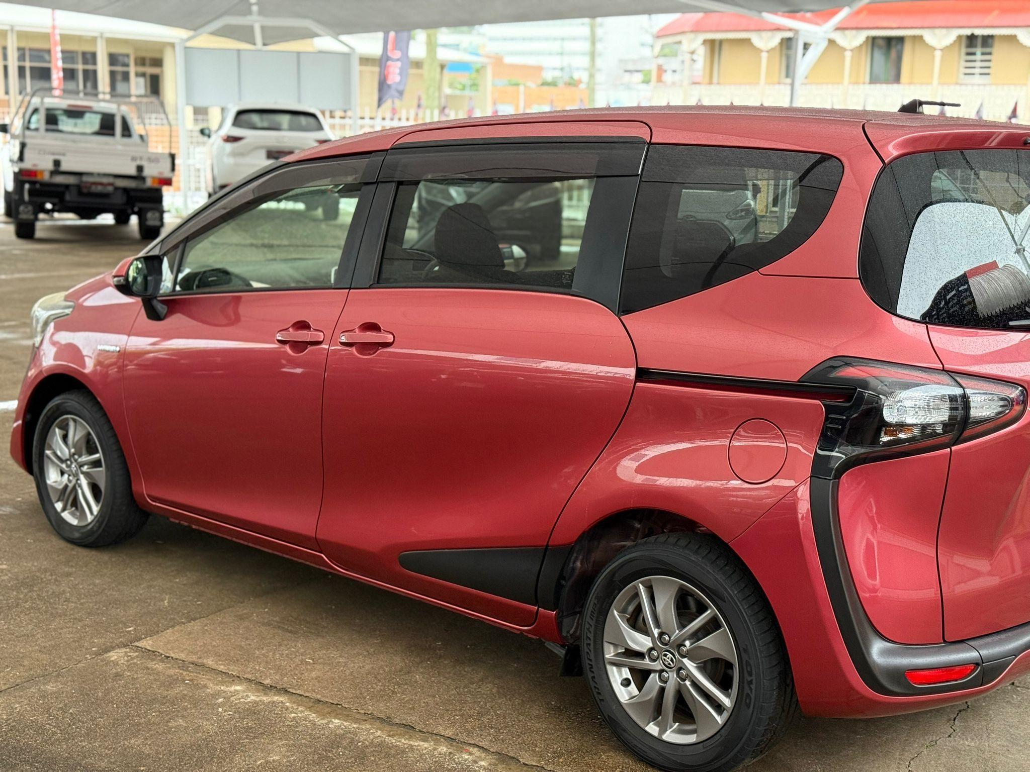 TOYOTA SIENTA