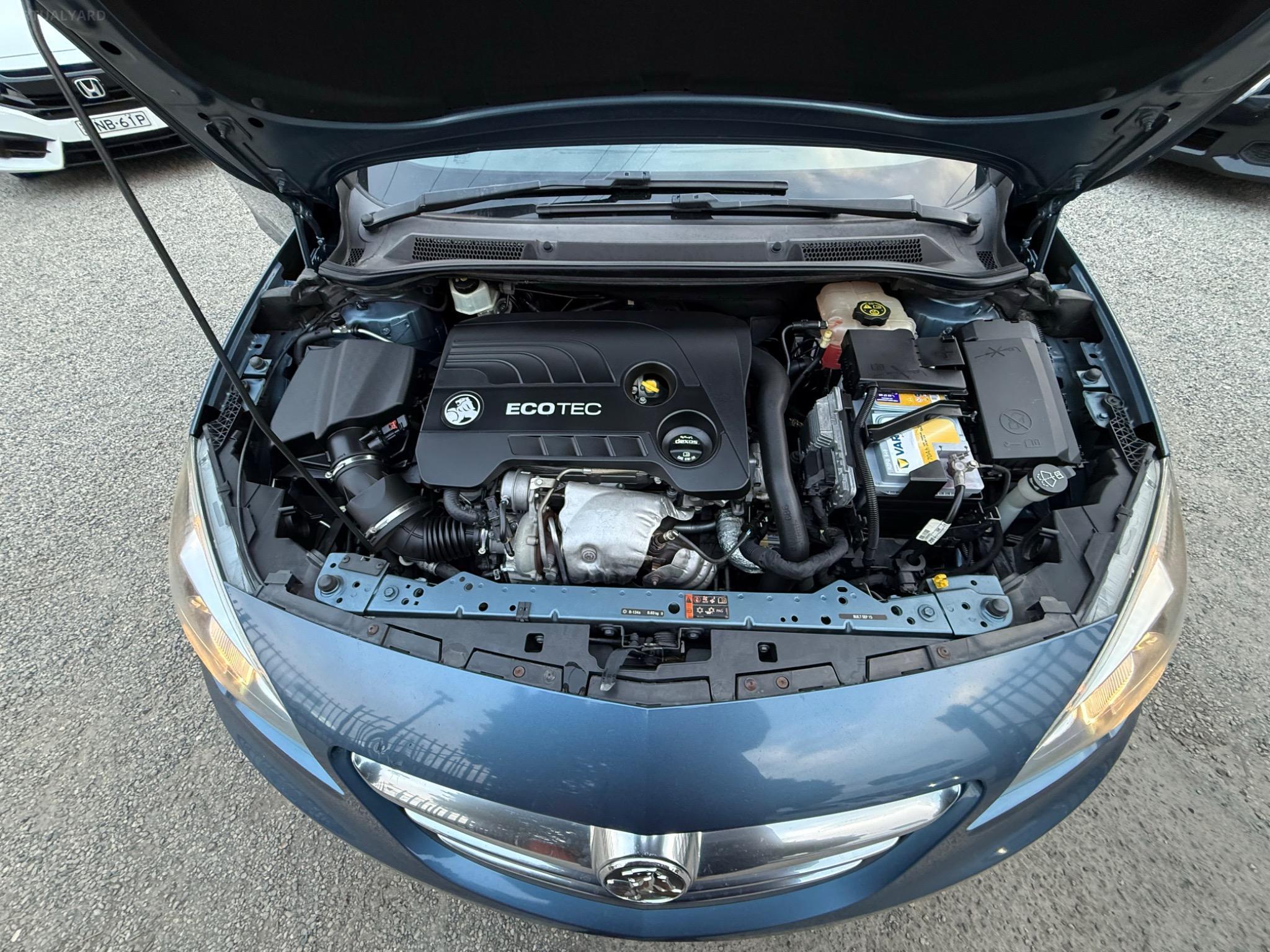 HOLDEN CASCADA