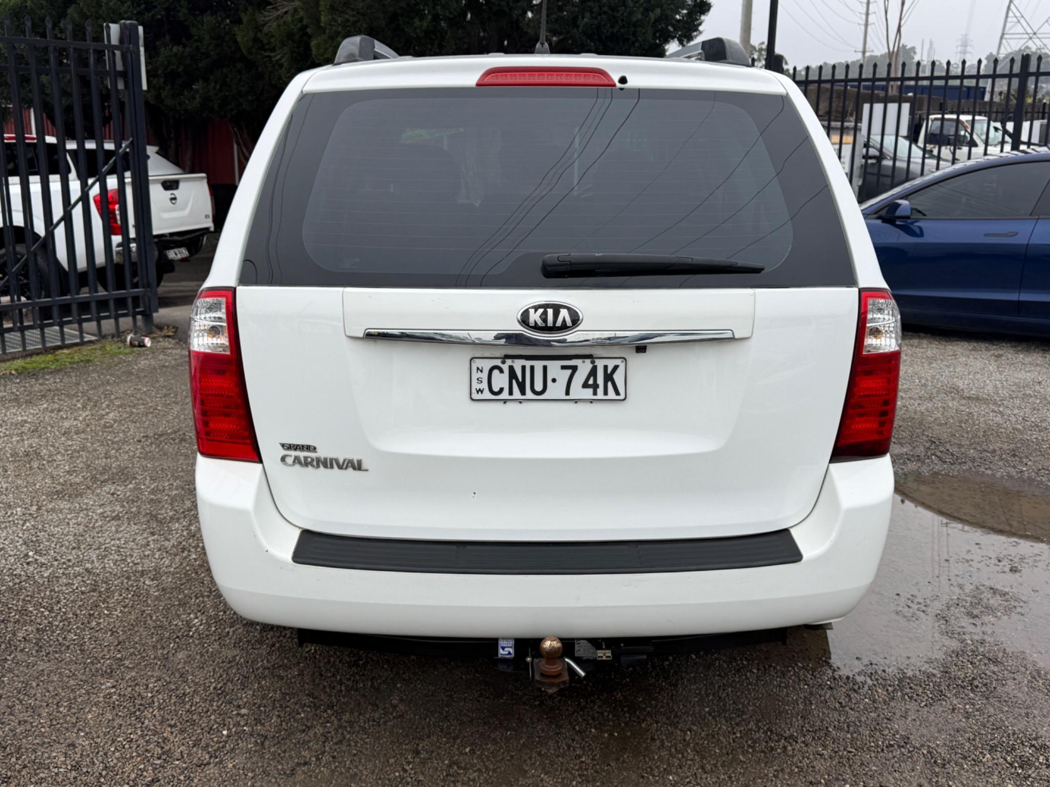 KIA GRAND CARNIVAL