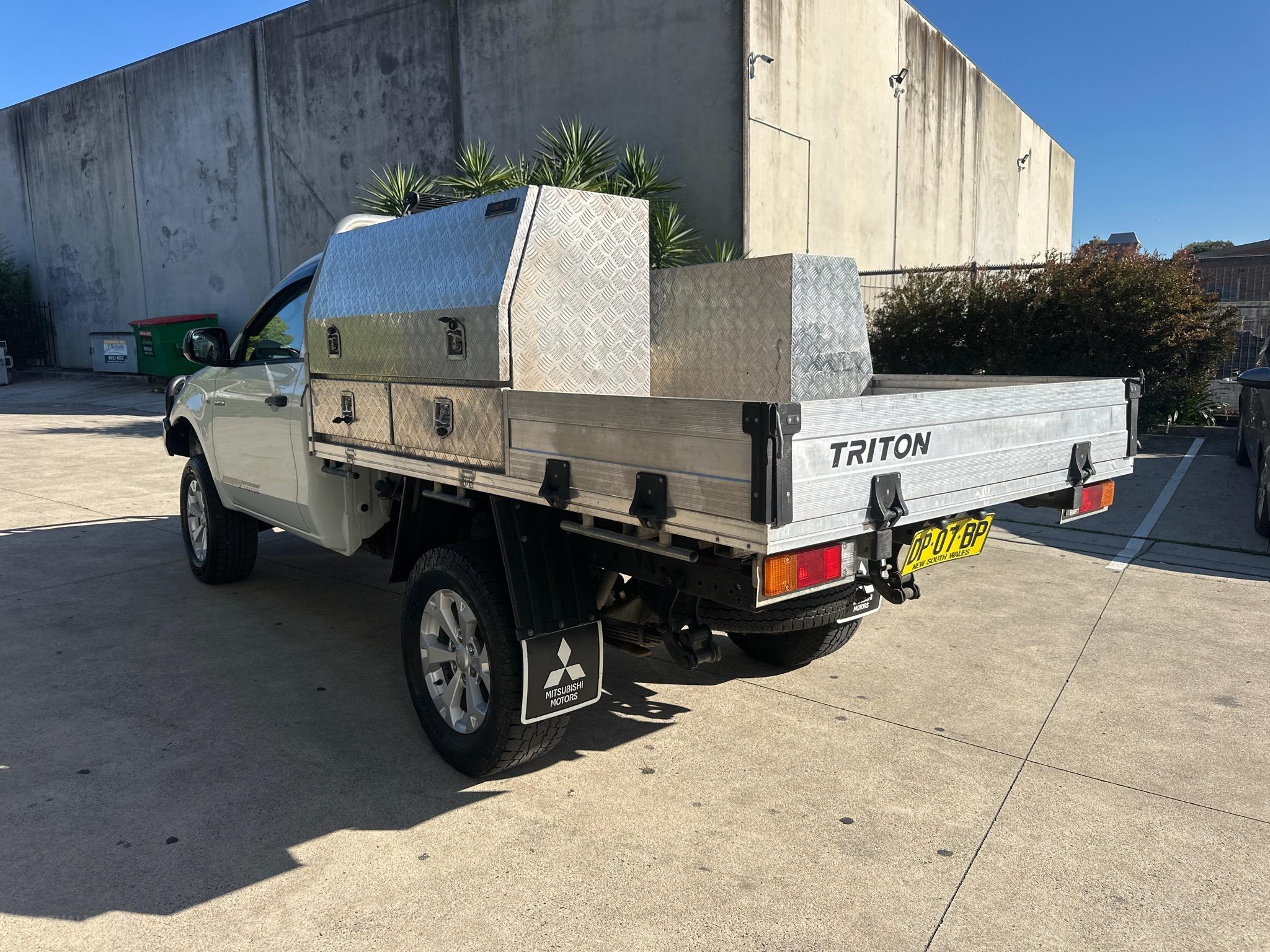 MITSUBISHI TRITON MQ MY17 GLX CAB CHASSIS SINGLE CAB 2DR MAN 6SP 4X2 1165KG 2.4DT image 14