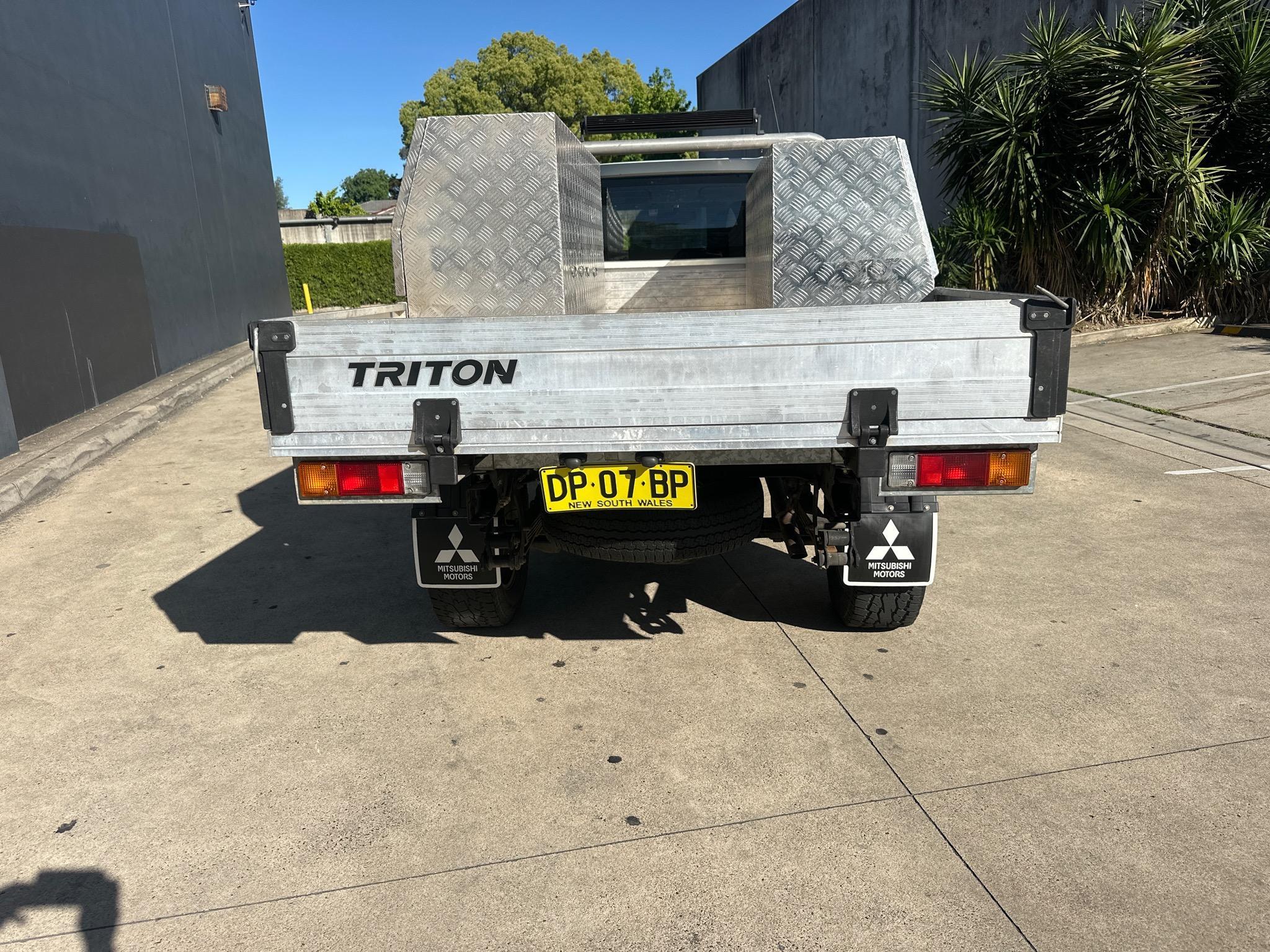 MITSUBISHI TRITON MQ MY17 GLX CAB CHASSIS SINGLE CAB 2DR MAN 6SP 4X2 1165KG 2.4DT image 15