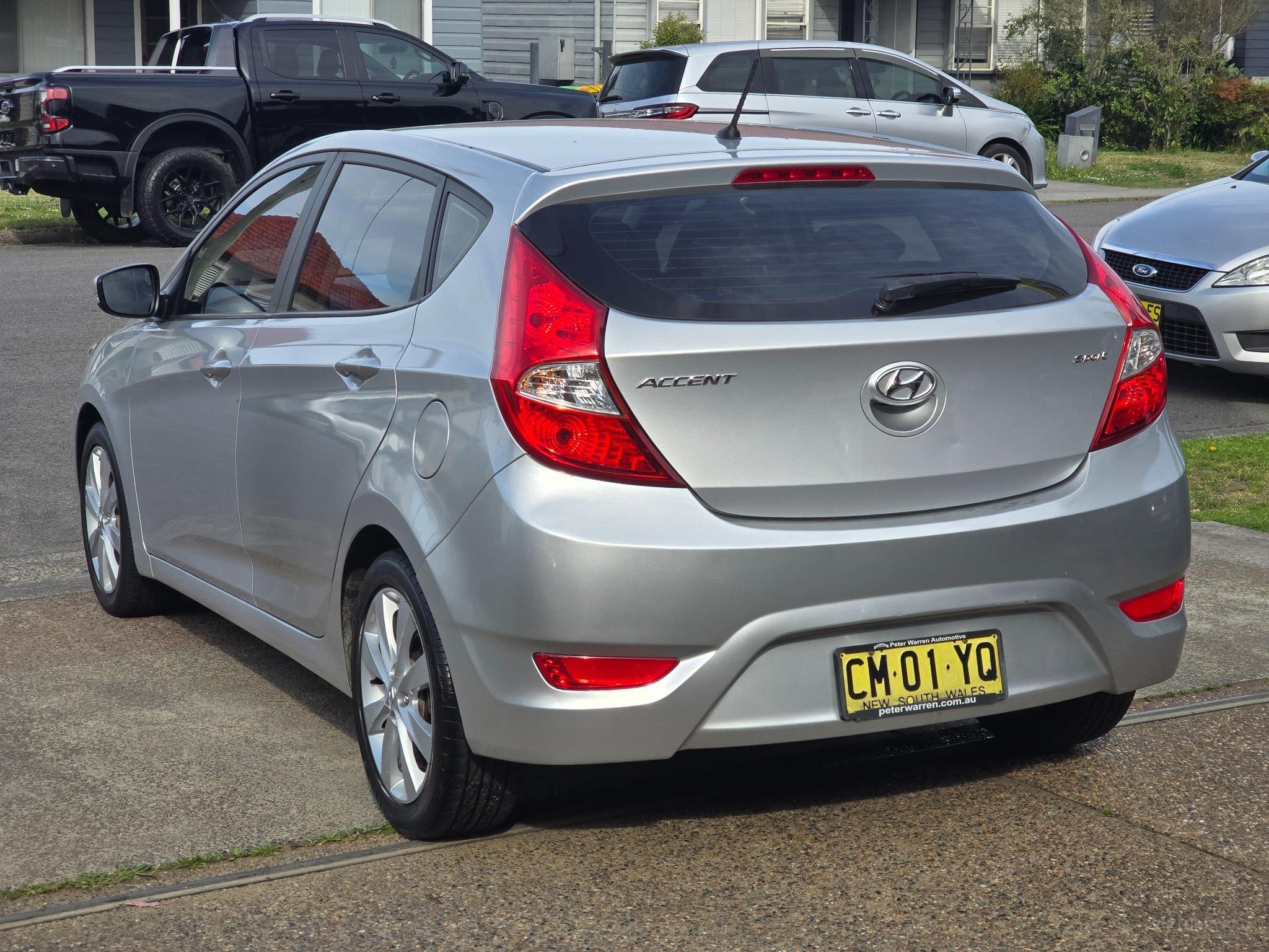 HYUNDAI ACCENT