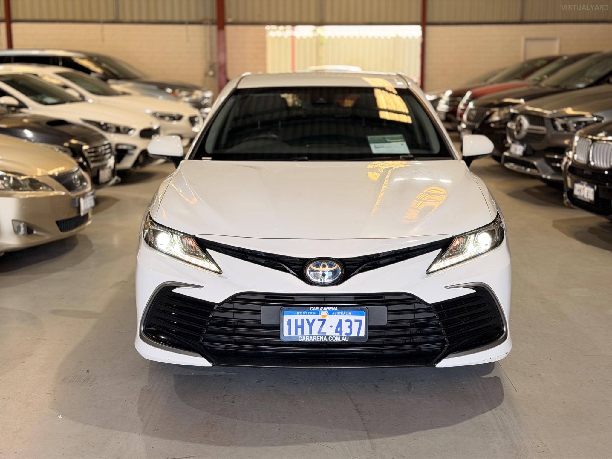TOYOTA CAMRY