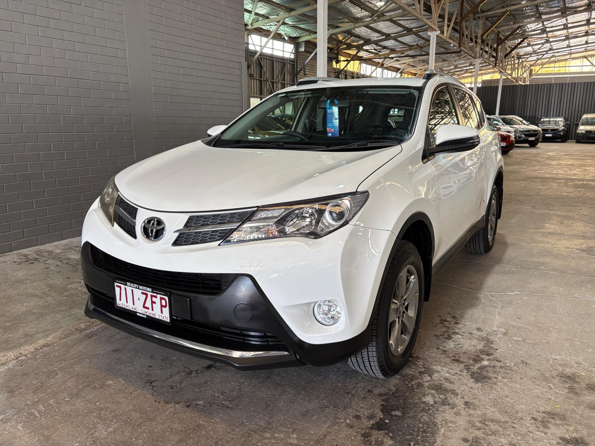 TOYOTA RAV4