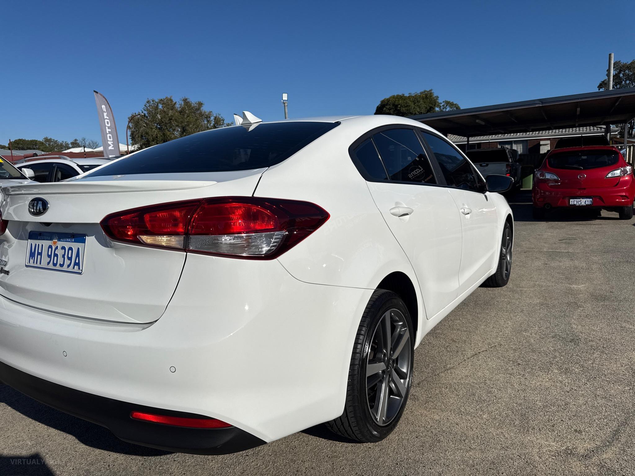 KIA CERATO