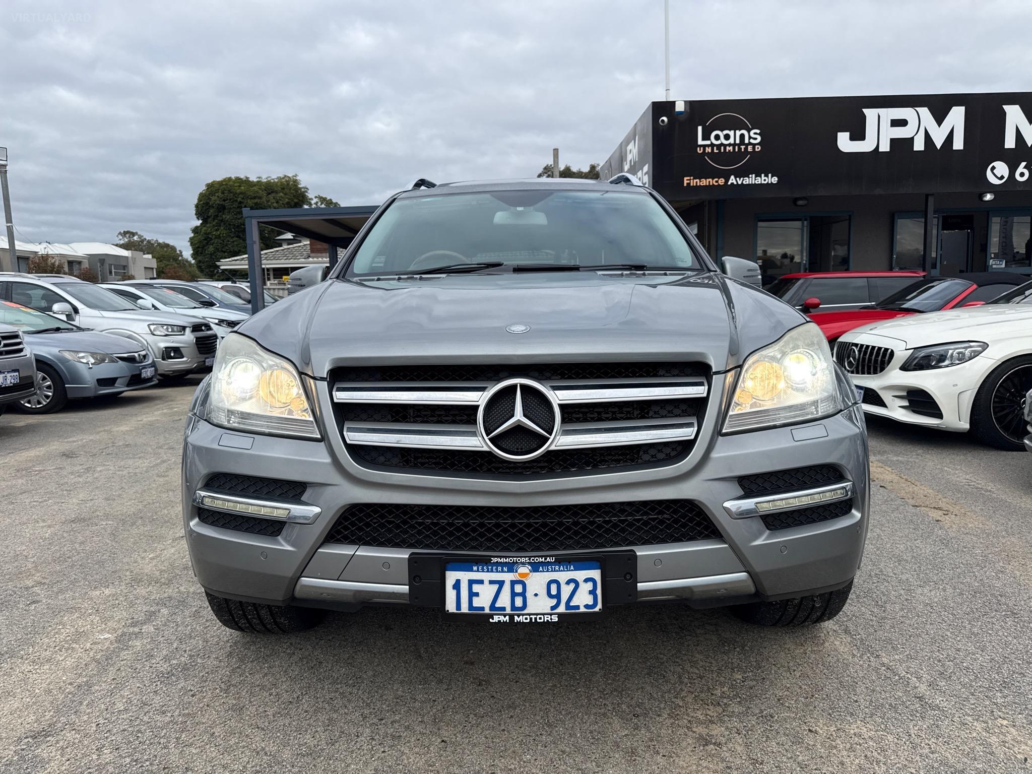 MERCEDES-BENZ GL