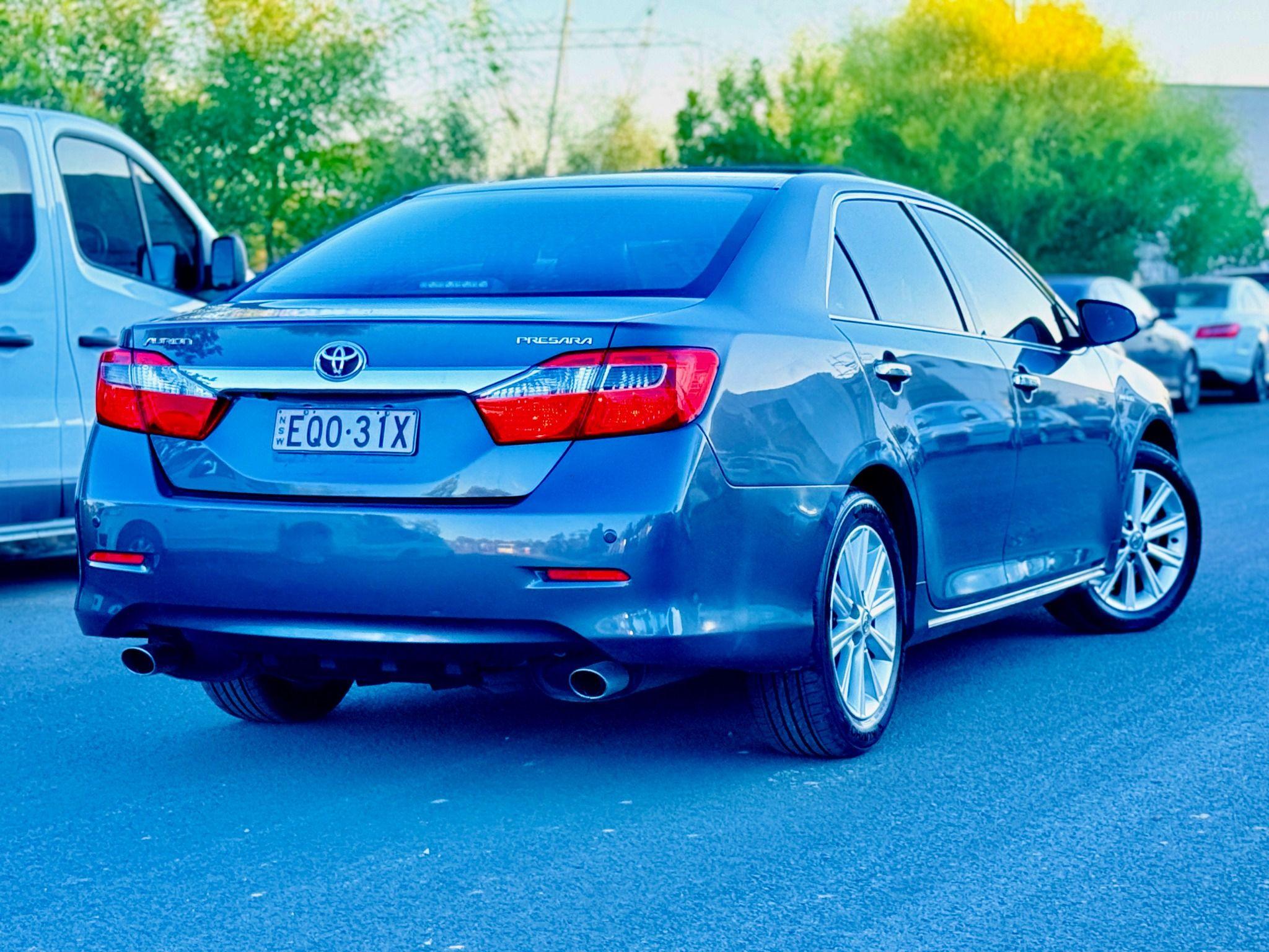 TOYOTA AURION