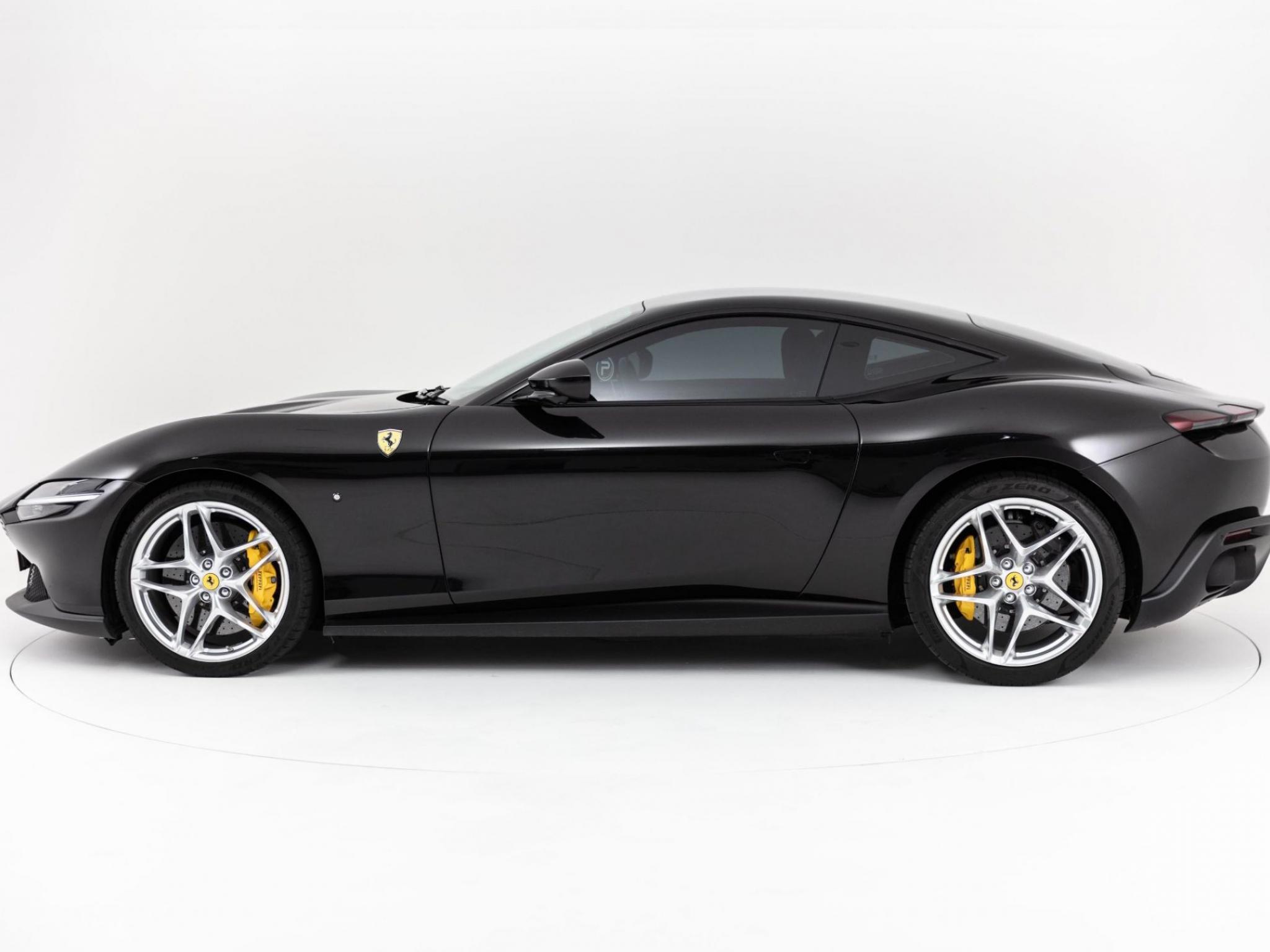 FERRARI ROMA