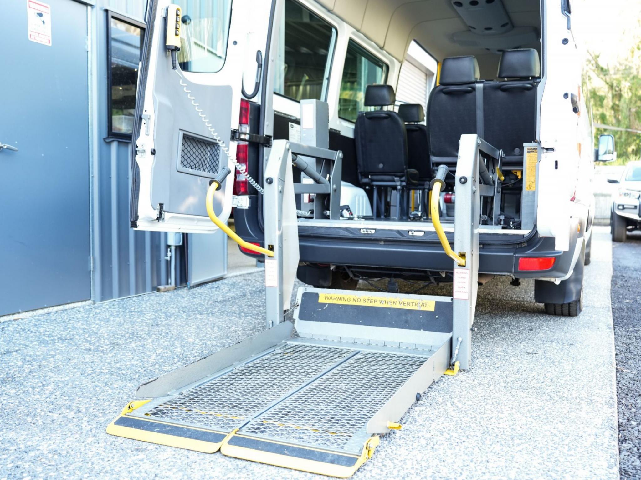 MERCEDES-BENZ Sprinter