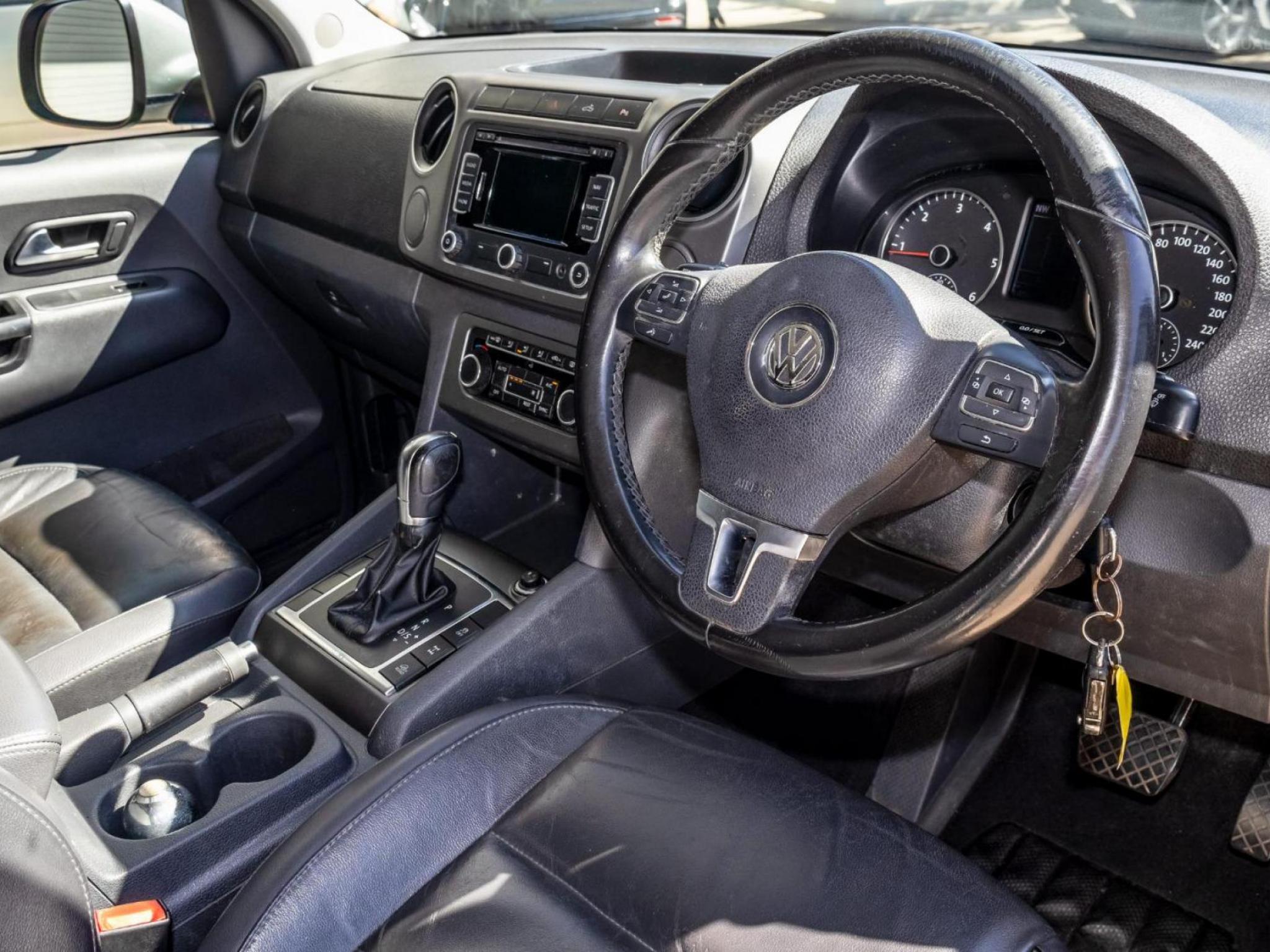 VOLKSWAGEN AMAROK