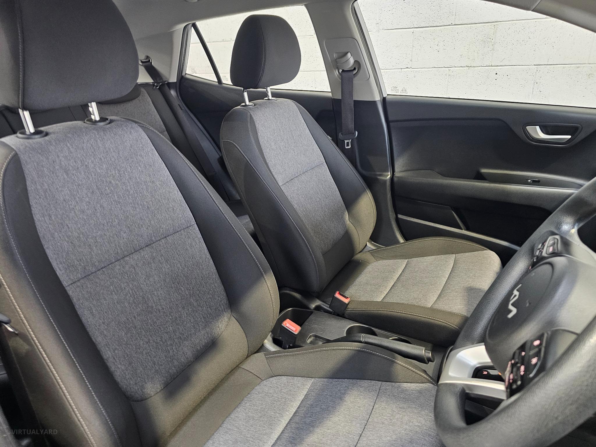 KIA STONIC