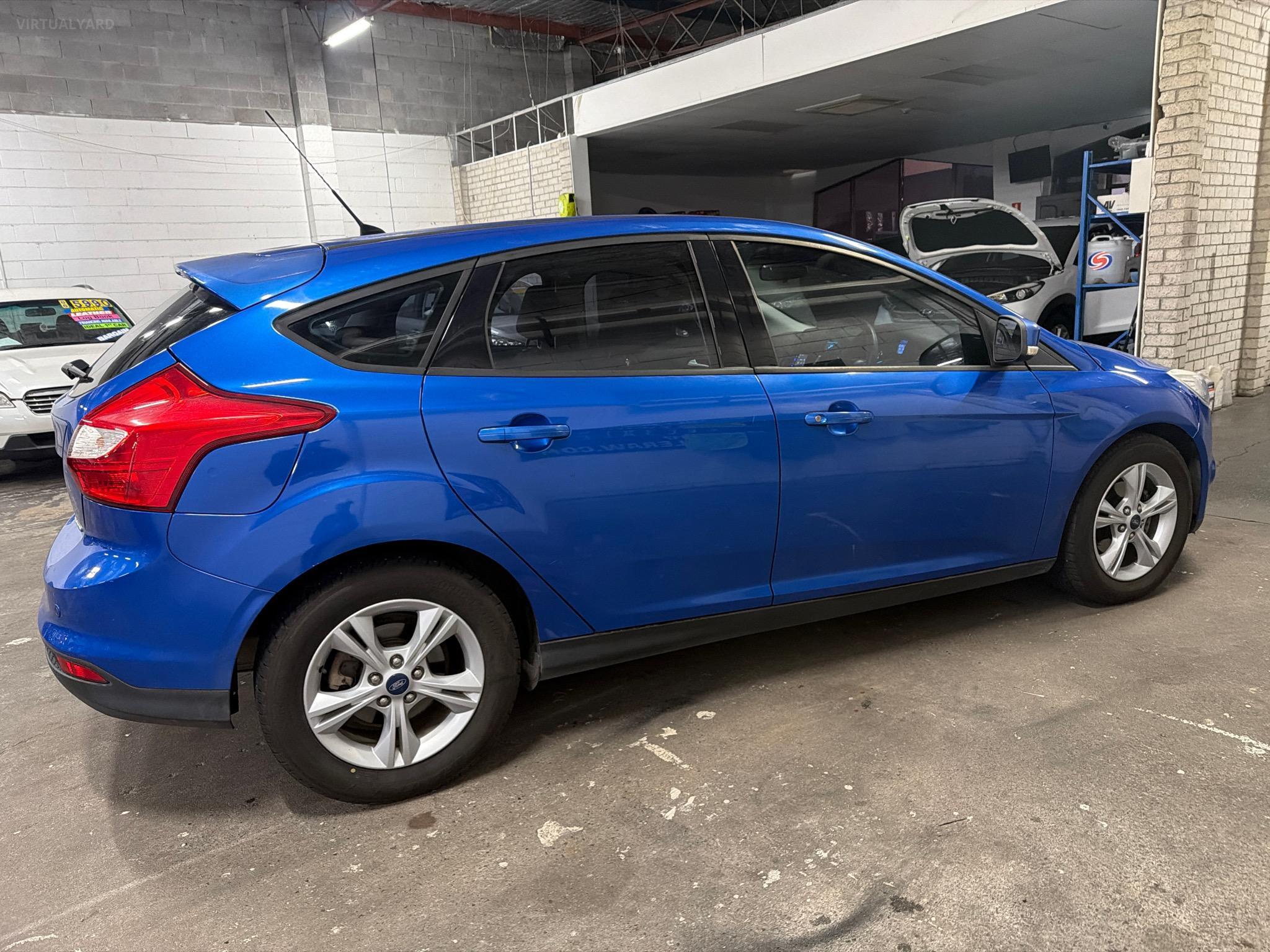 FORD FOCUS