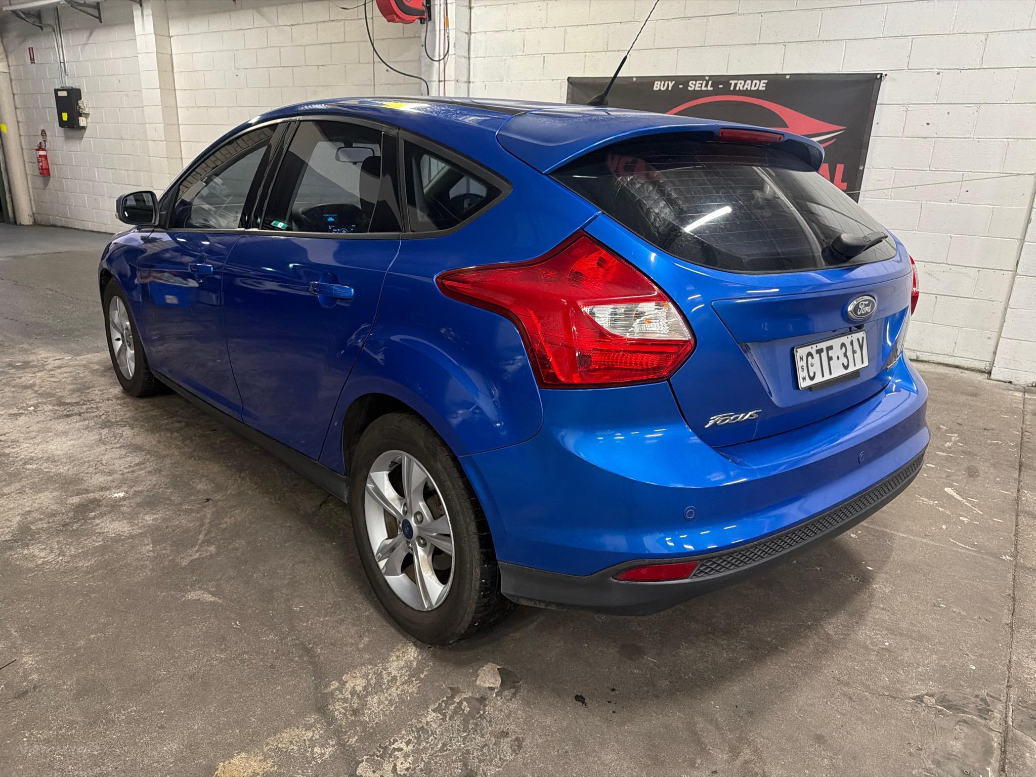 FORD FOCUS