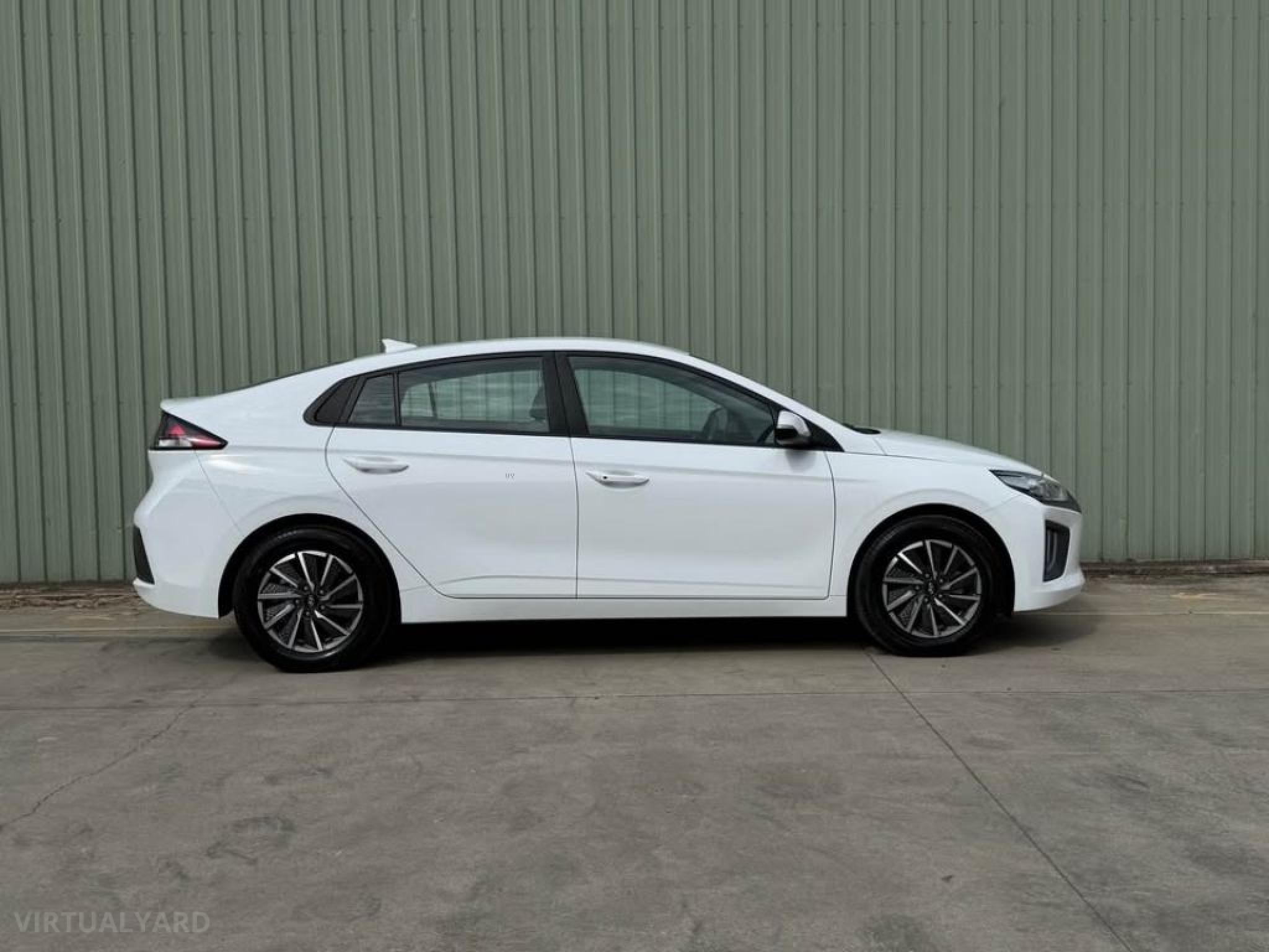 HYUNDAI IONIQ