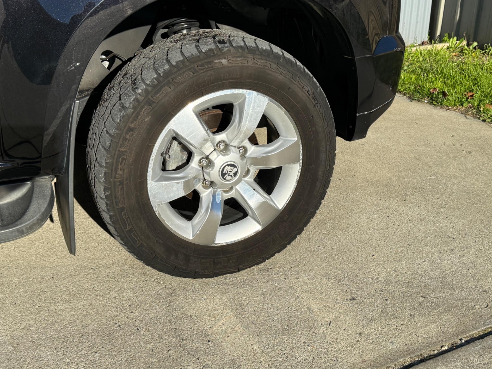 HOLDEN COLORADO 7