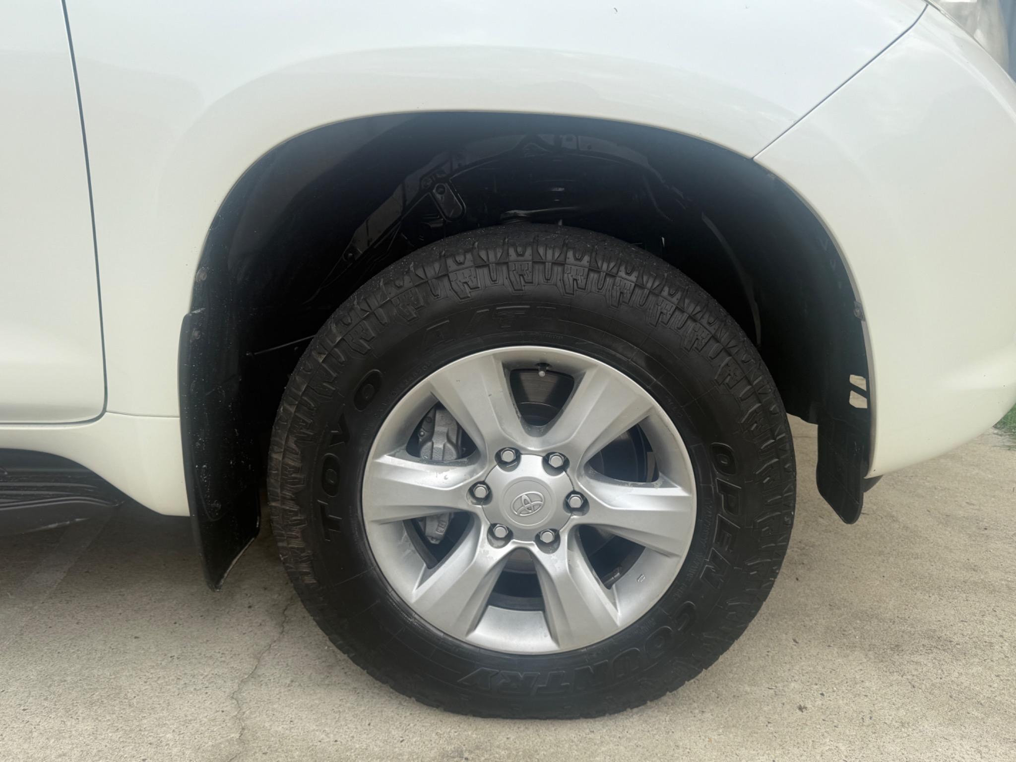 TOYOTA LANDCRUISER