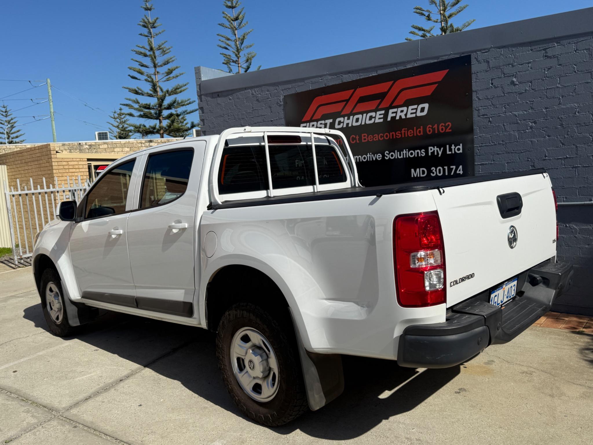 HOLDEN COLORADO