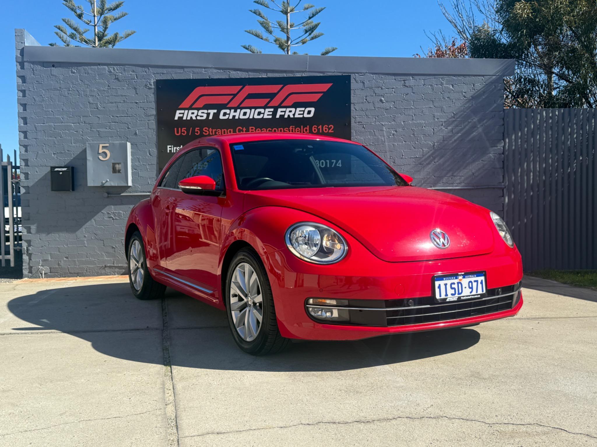 VOLKSWAGEN BEETLE