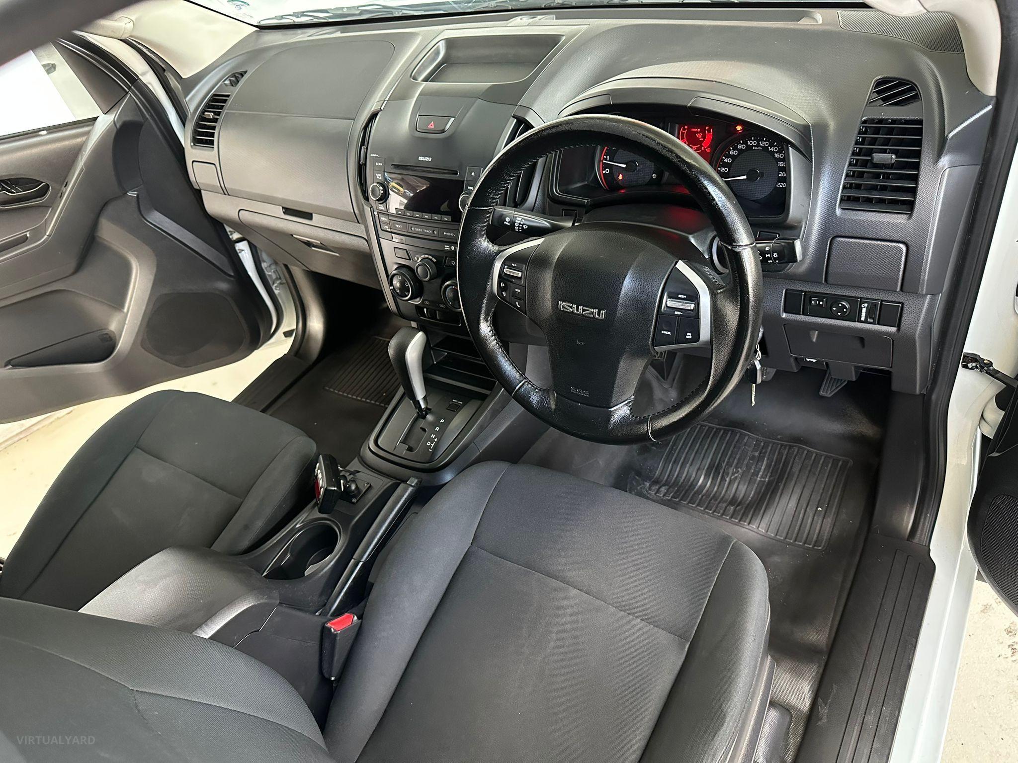 ISUZU D-MAX