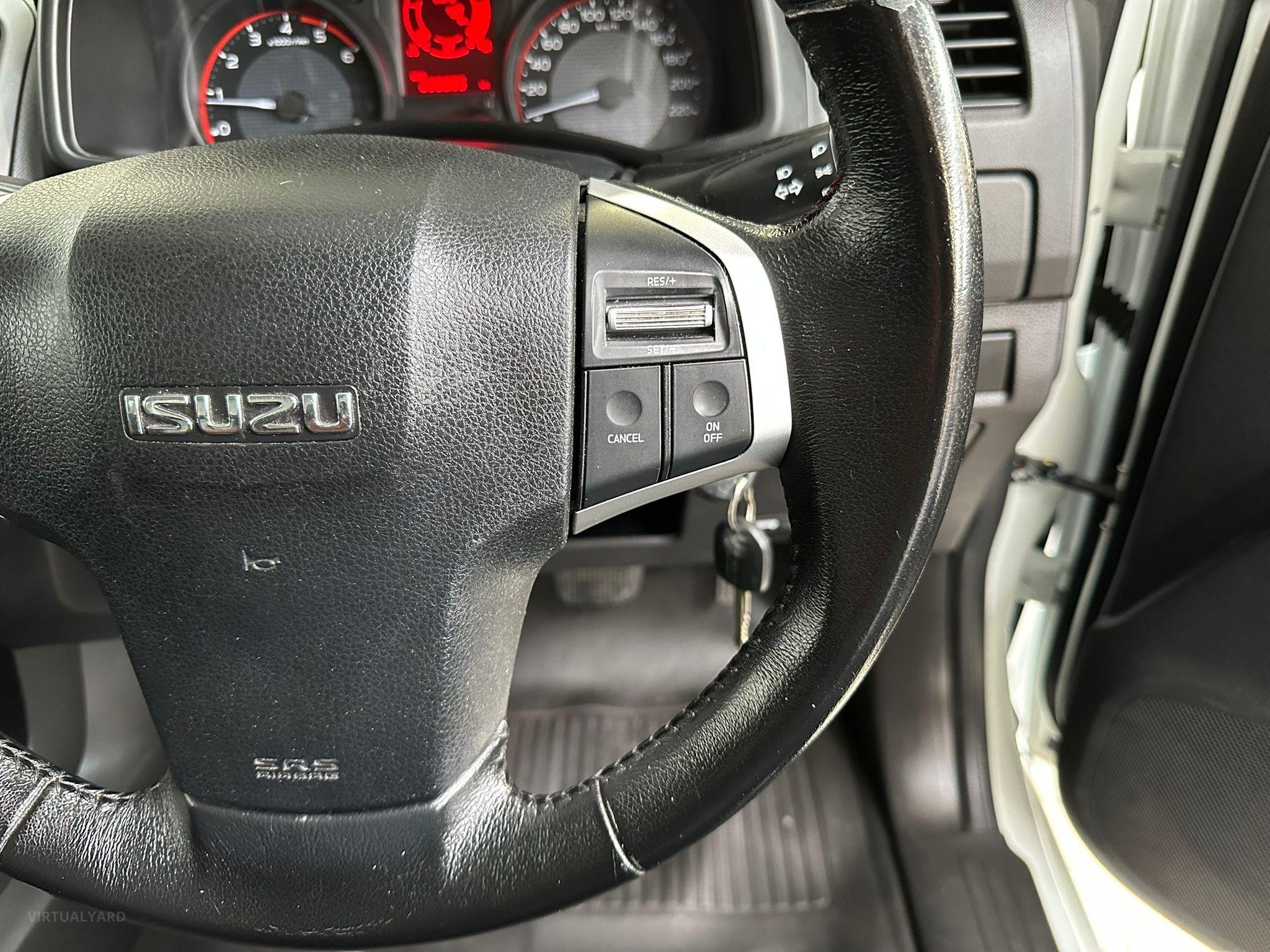 ISUZU D-MAX