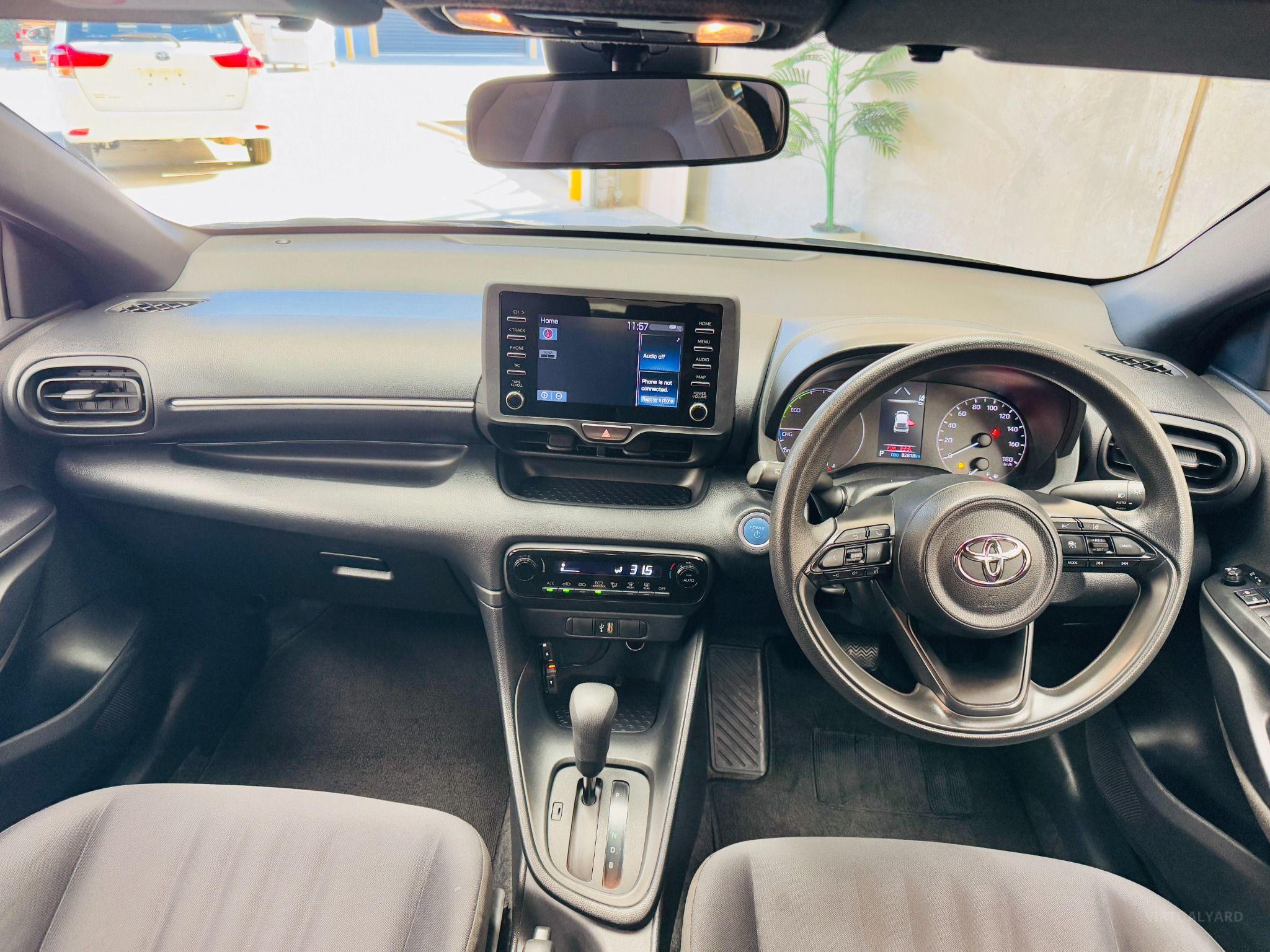 TOYOTA YARIS