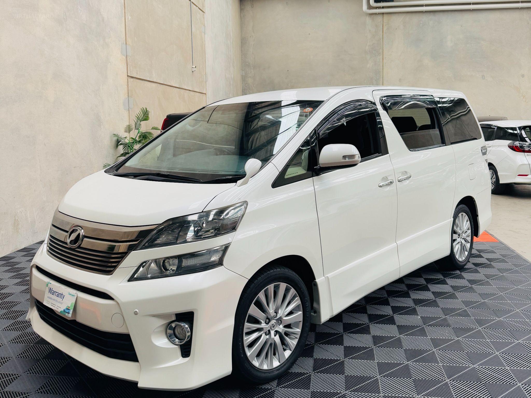 TOYOTA VELLFIRE