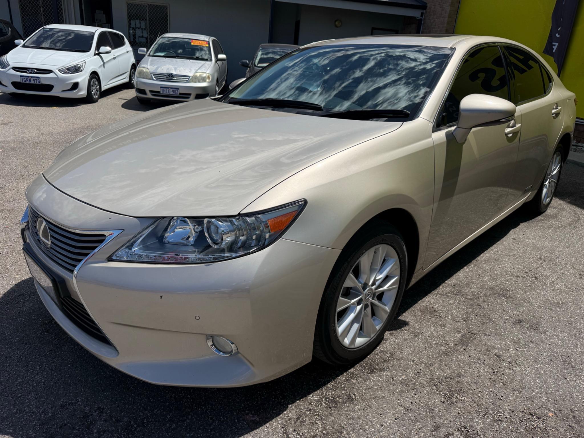 LEXUS ES300h