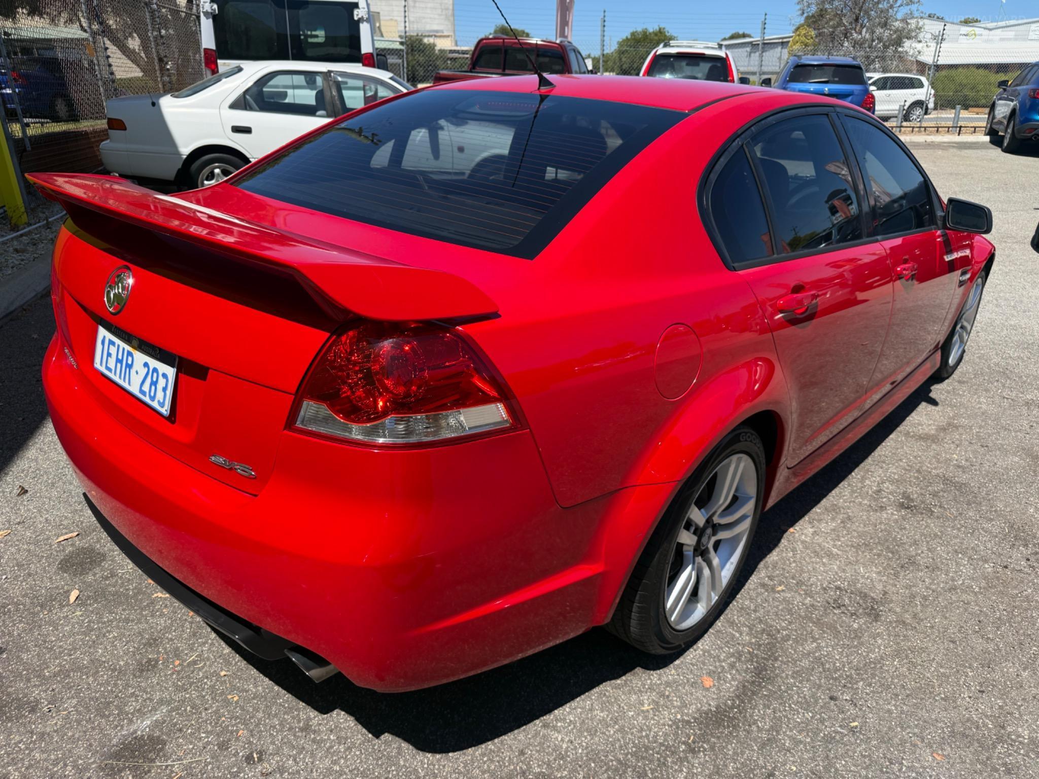 HOLDEN COMMODORE