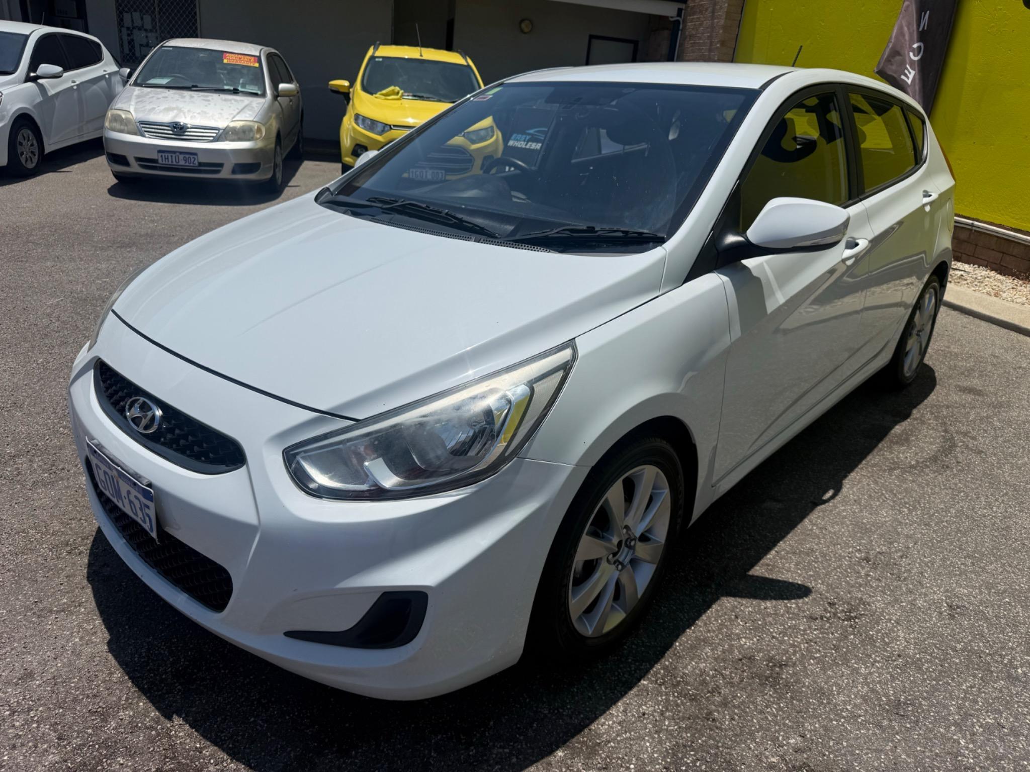 HYUNDAI ACCENT